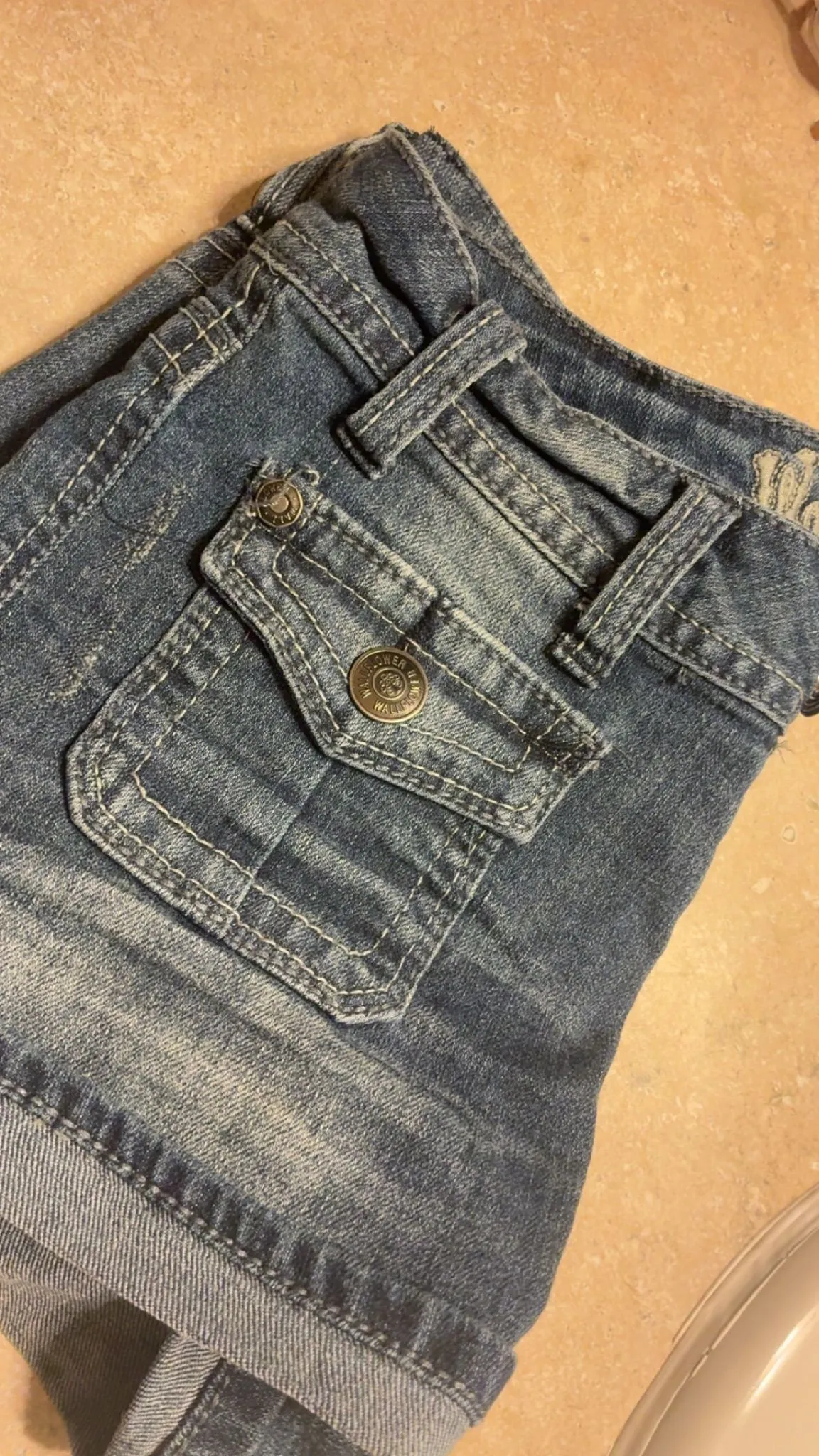 aa99bc31-bcce-42e4-afd4-5638ceda1cd1