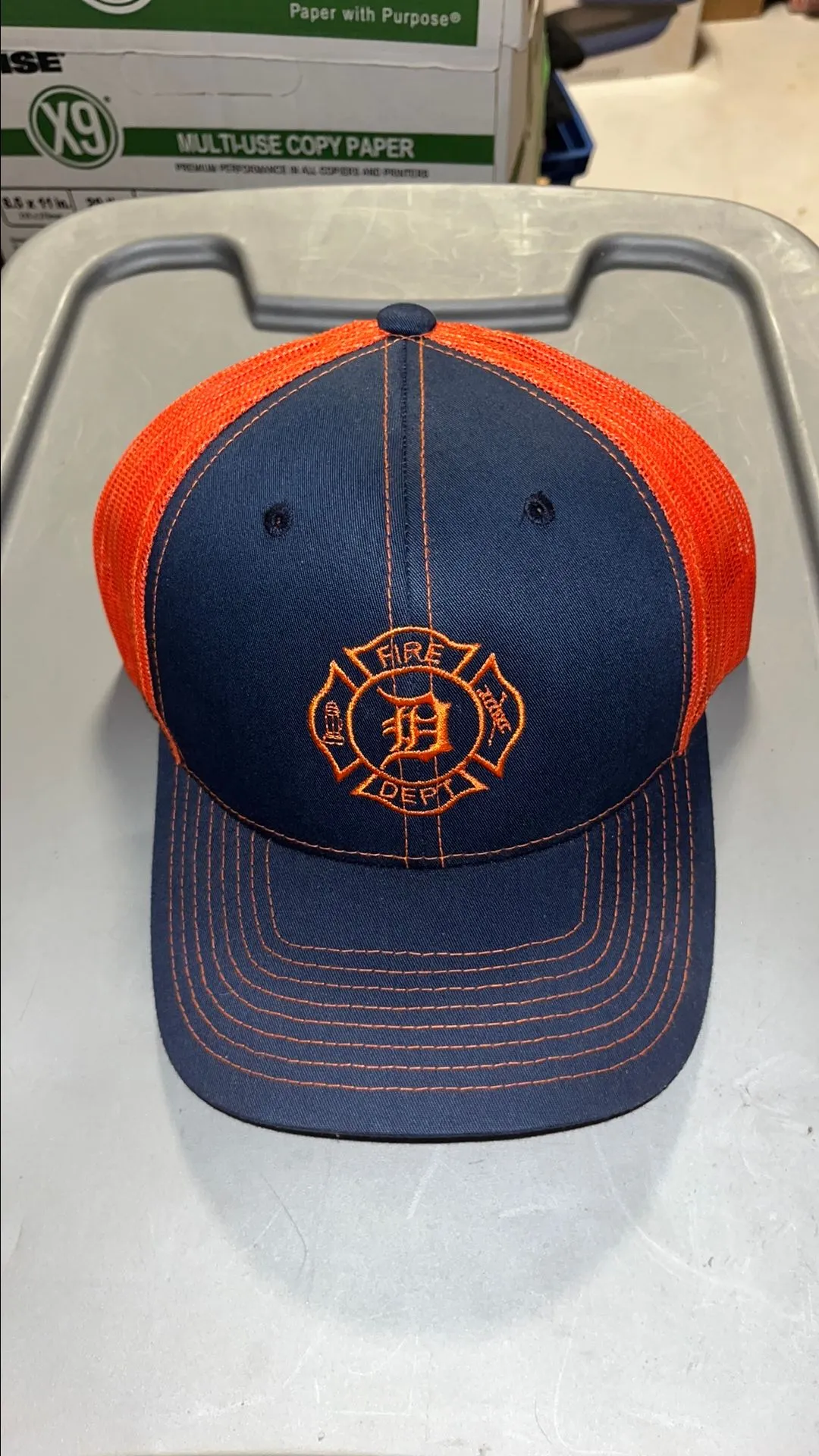 Product image for Detroit fire dept trucker mesh snapback