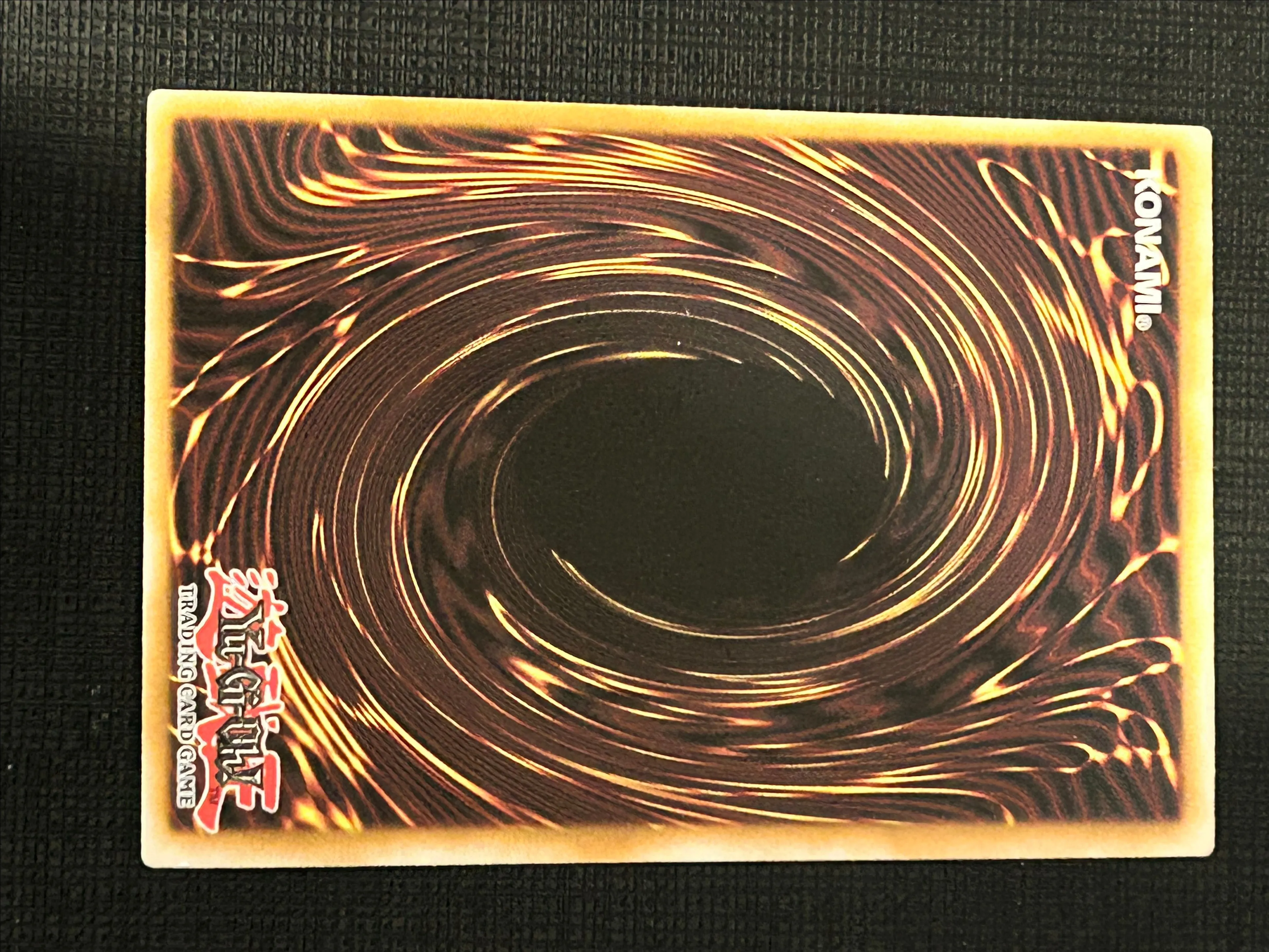 Listing Image Blurred Background