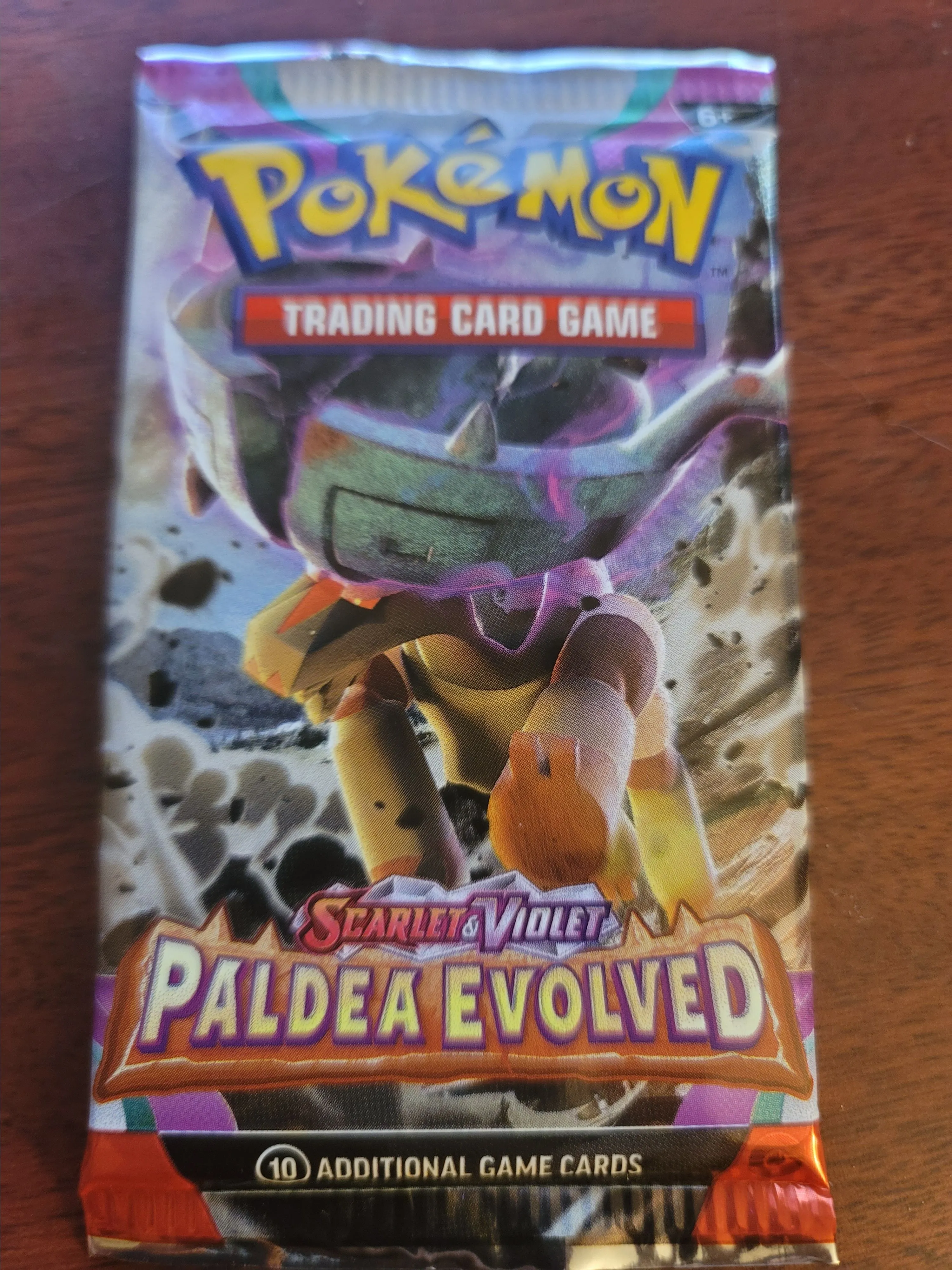 Product image for RTYH Paldea Evolved(no insurance) 