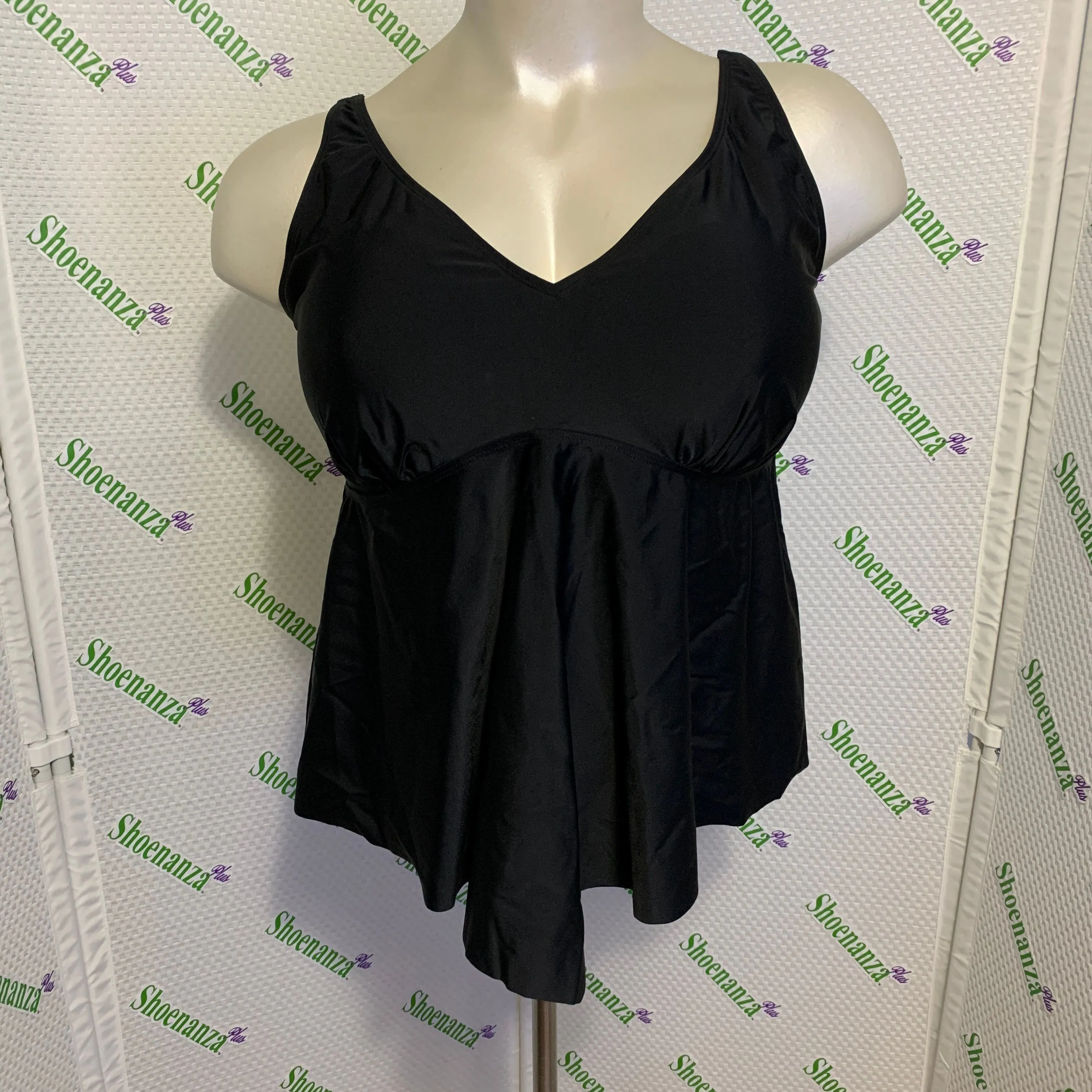 Product image for Torrid Swimsuit Swim Top Wireless Tankini V-Neck Adjustable Black Plus 3 22 24