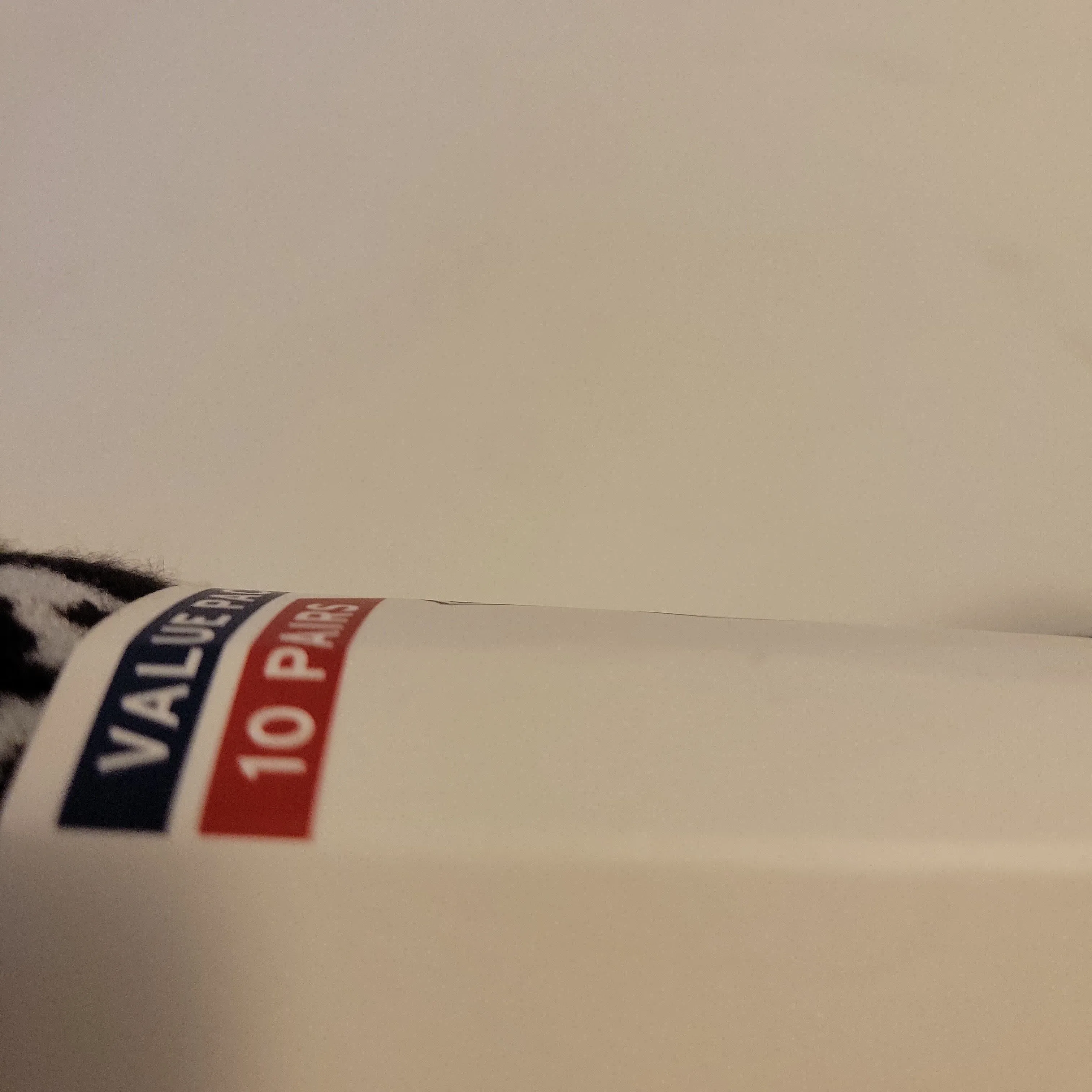Listing Image Blurred Background