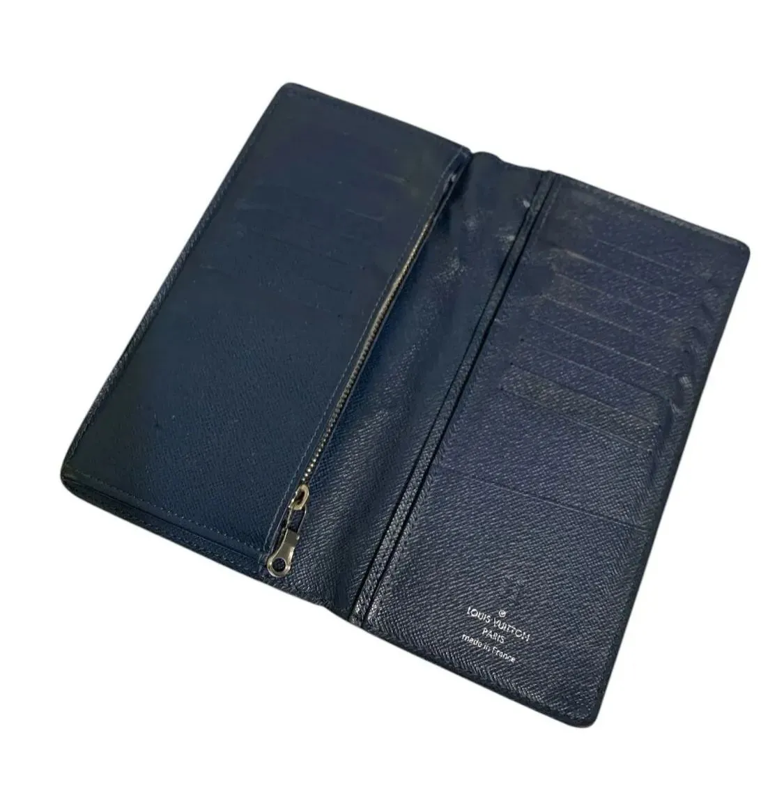 Product image for LOUIS VUITTON Blue Taiga Leather Brazza Wallet Preloved