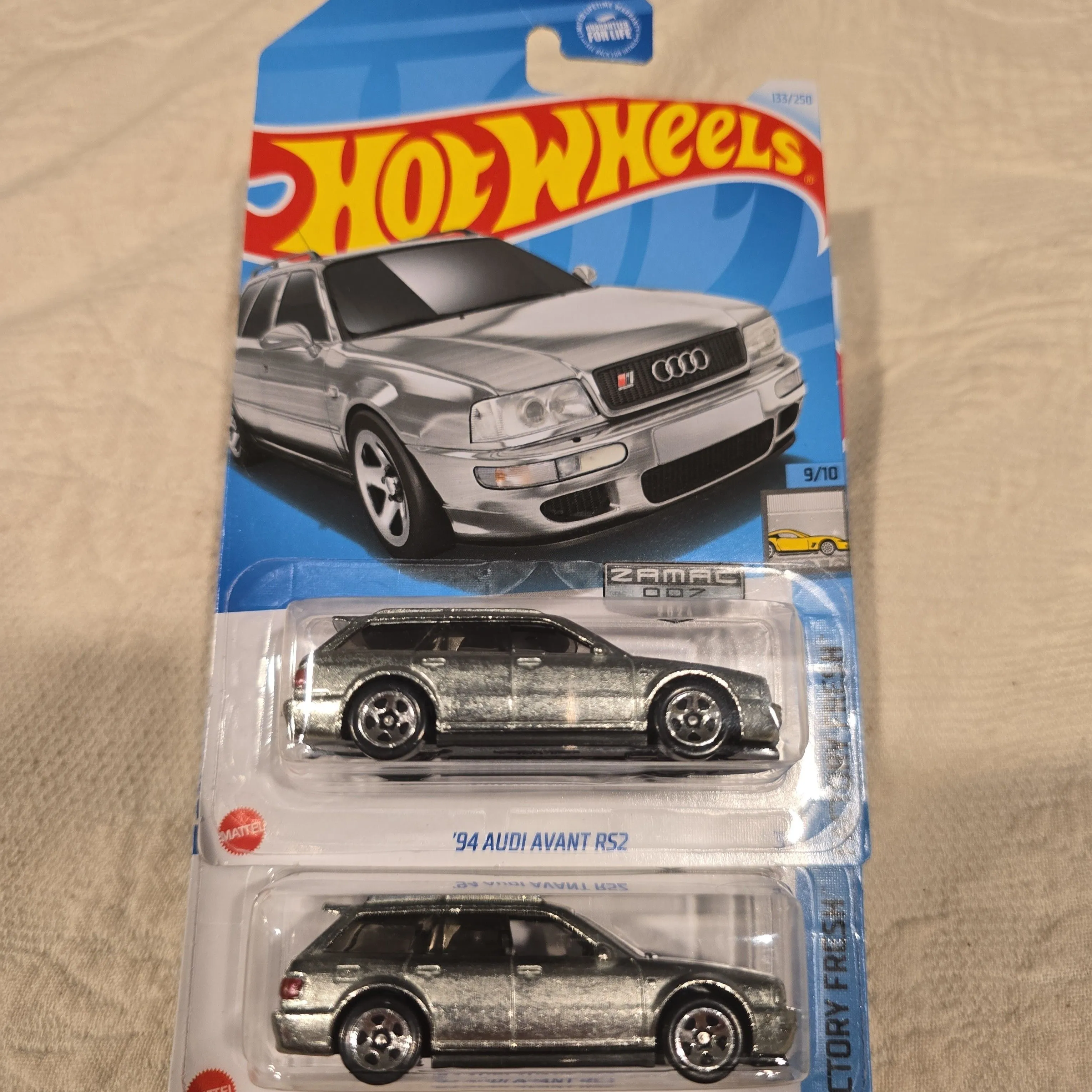 Product image for Hot wheels Zamac 94 Audi Avant x2