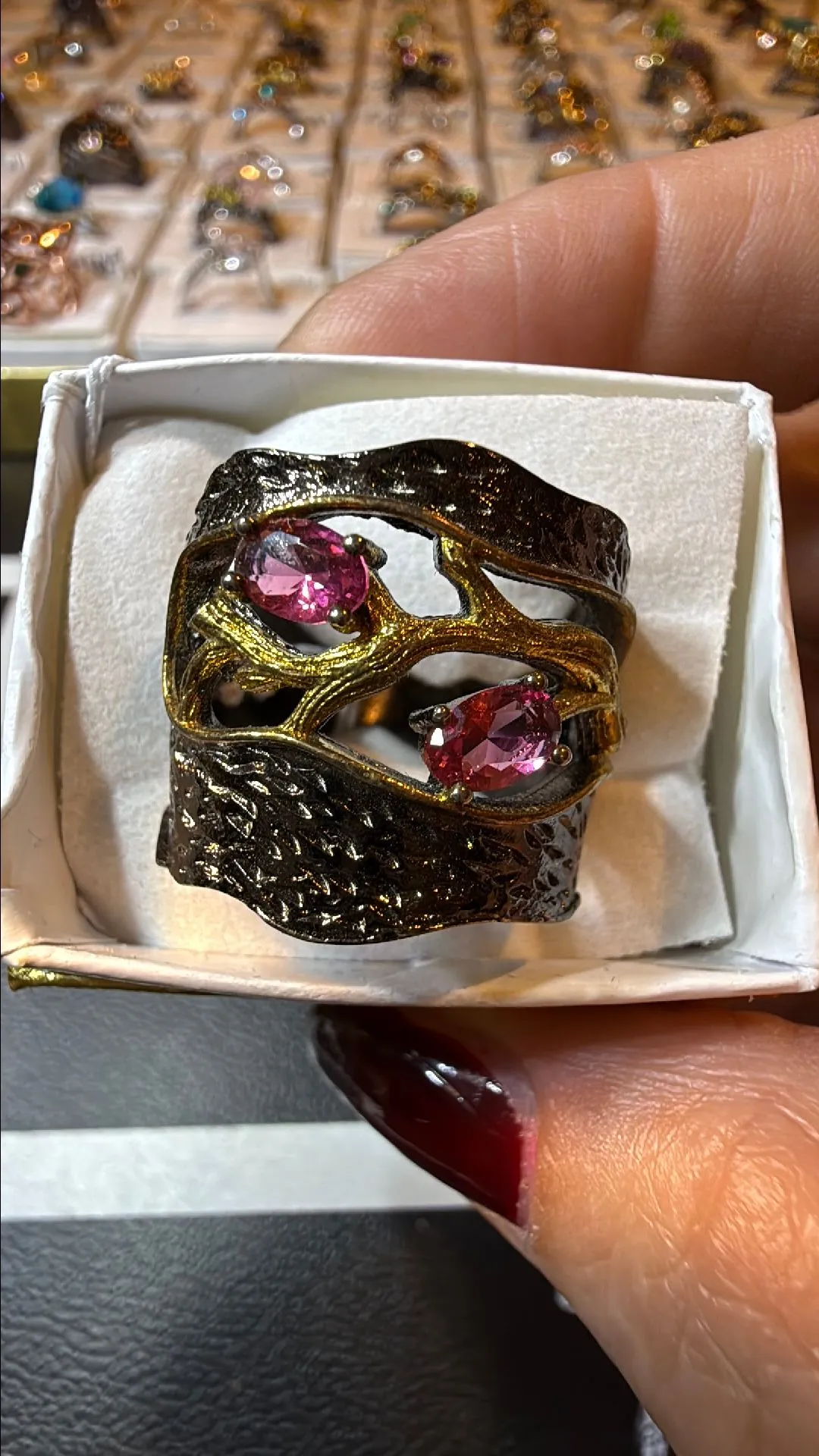 abcd2b99-2c3c-44b4-b2ac-dfcde2519cdf