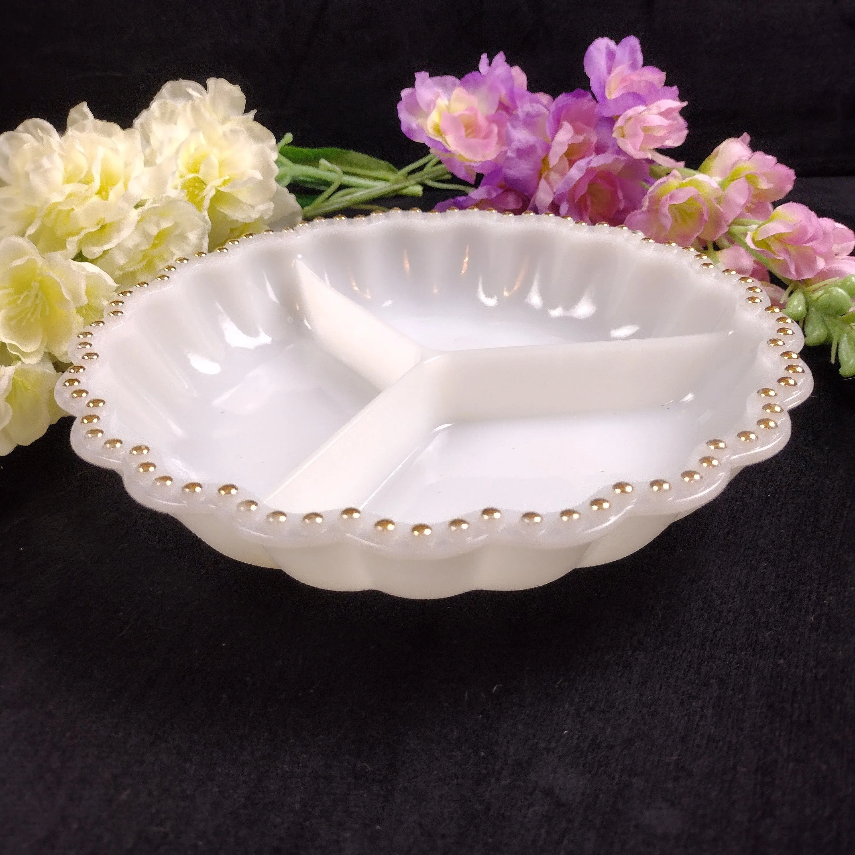 Product image for Anchor Hocking Round Plate Dish Serving White Milk Glass Divided 9”W X 1.75”D