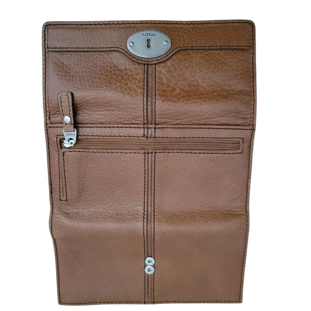 Product image for Fossil Maddox Leather Flap Clutch Wallet Chestnut Brown NWT