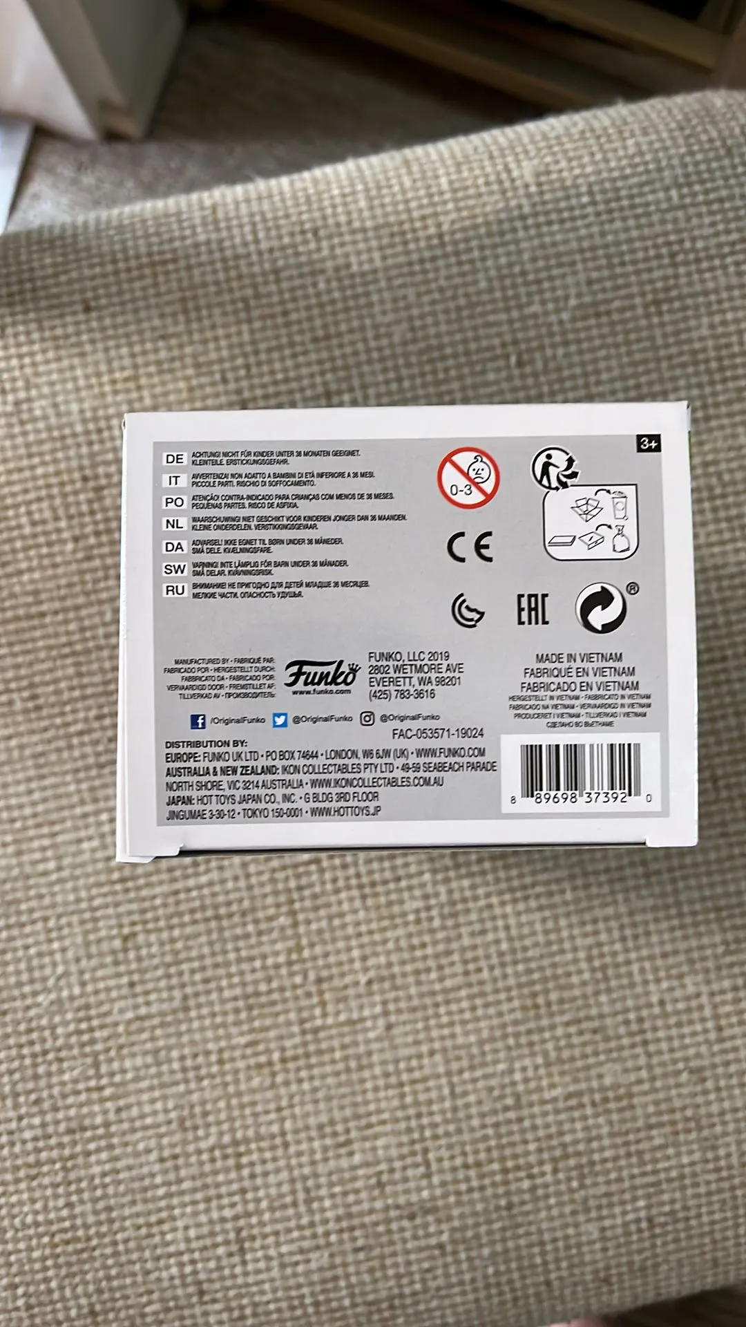 Listing Image Blurred Background