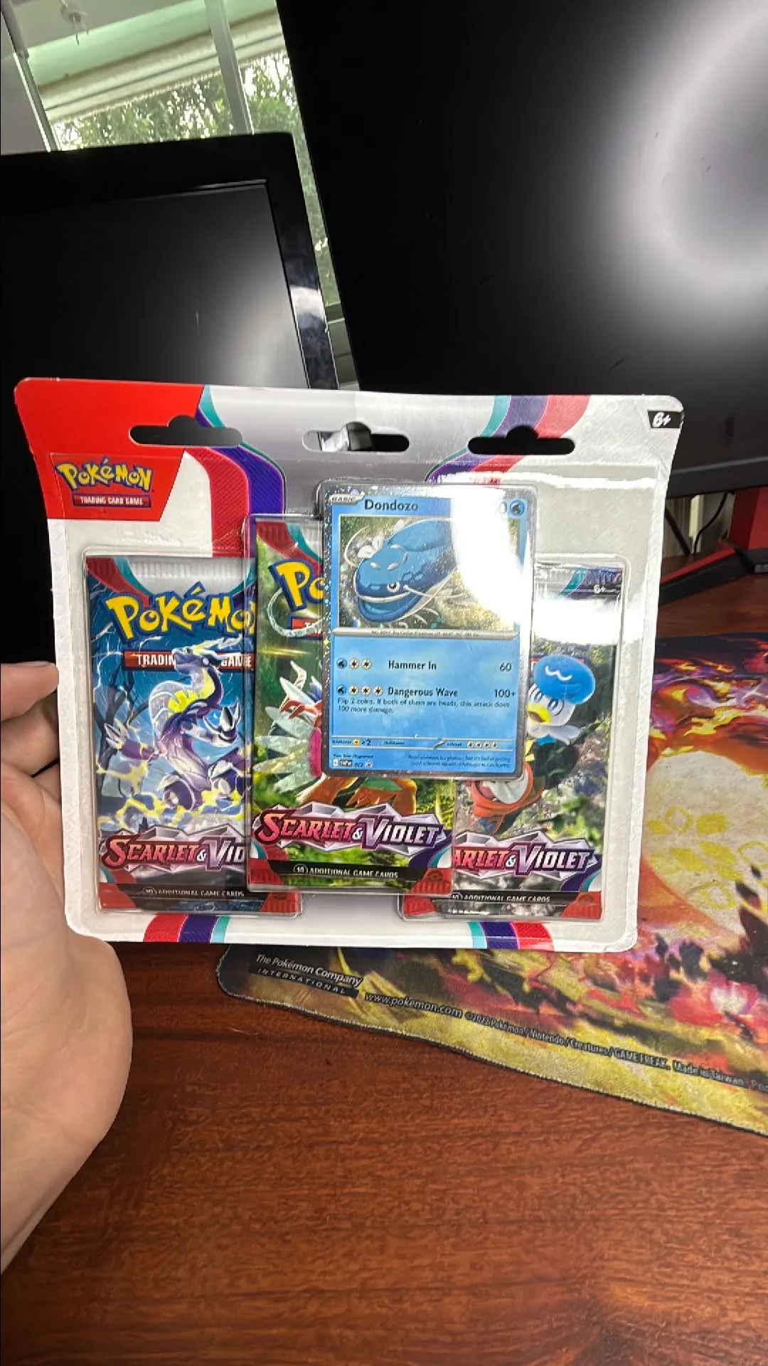 Product image for Scarlet and violet 3 pack blister