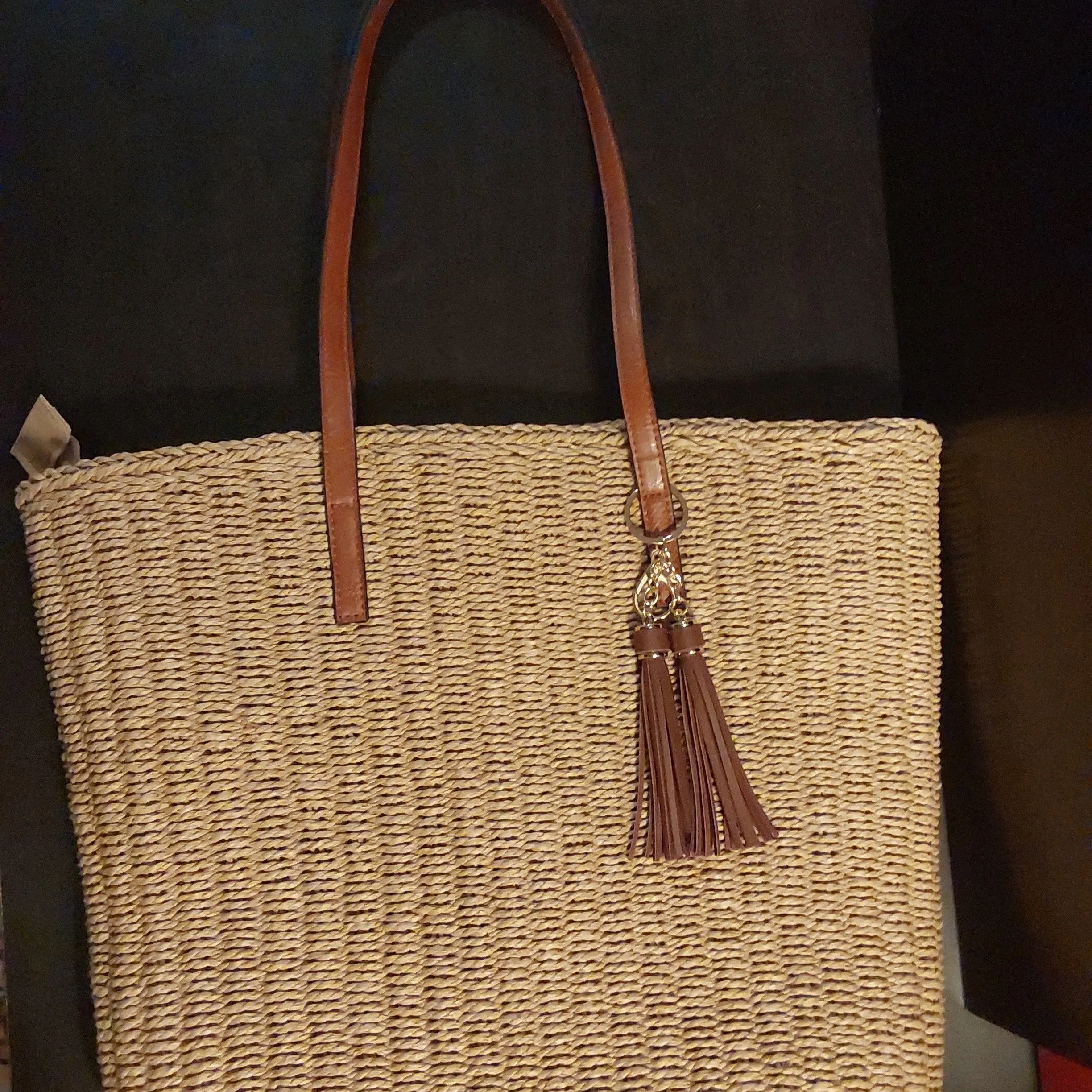 Product image for Women Summer Straw Beach Bag Handwoven .