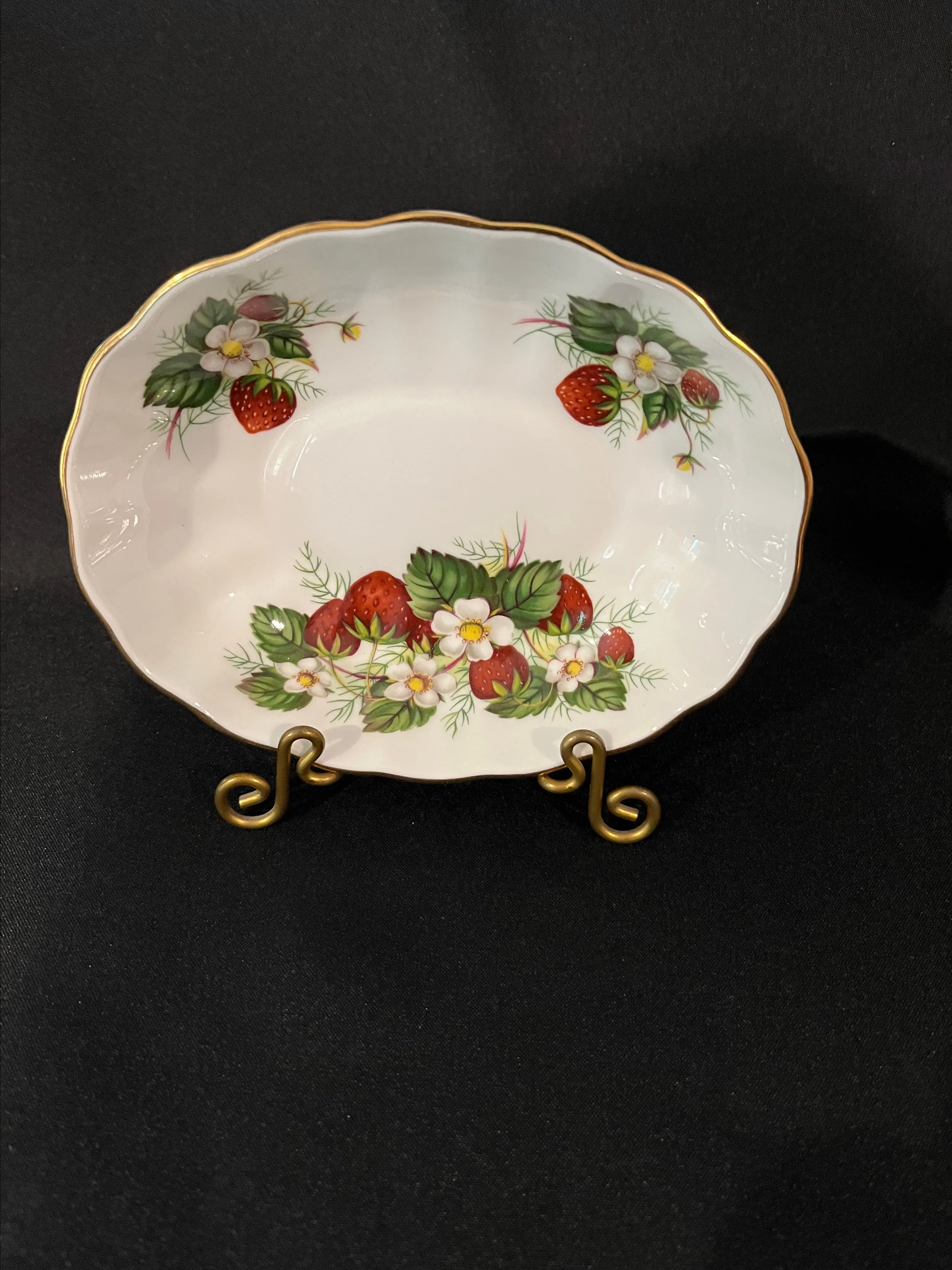 Product image for Hammersley & Co Bone China England Strawberry Ripe Candy Trinket Dish 5.5”x4.5”