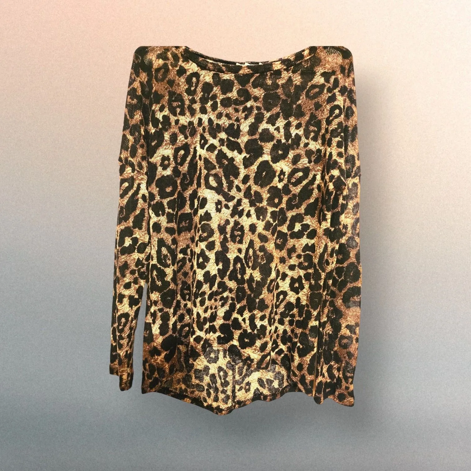Product image for Size L Leopard Top by True Self