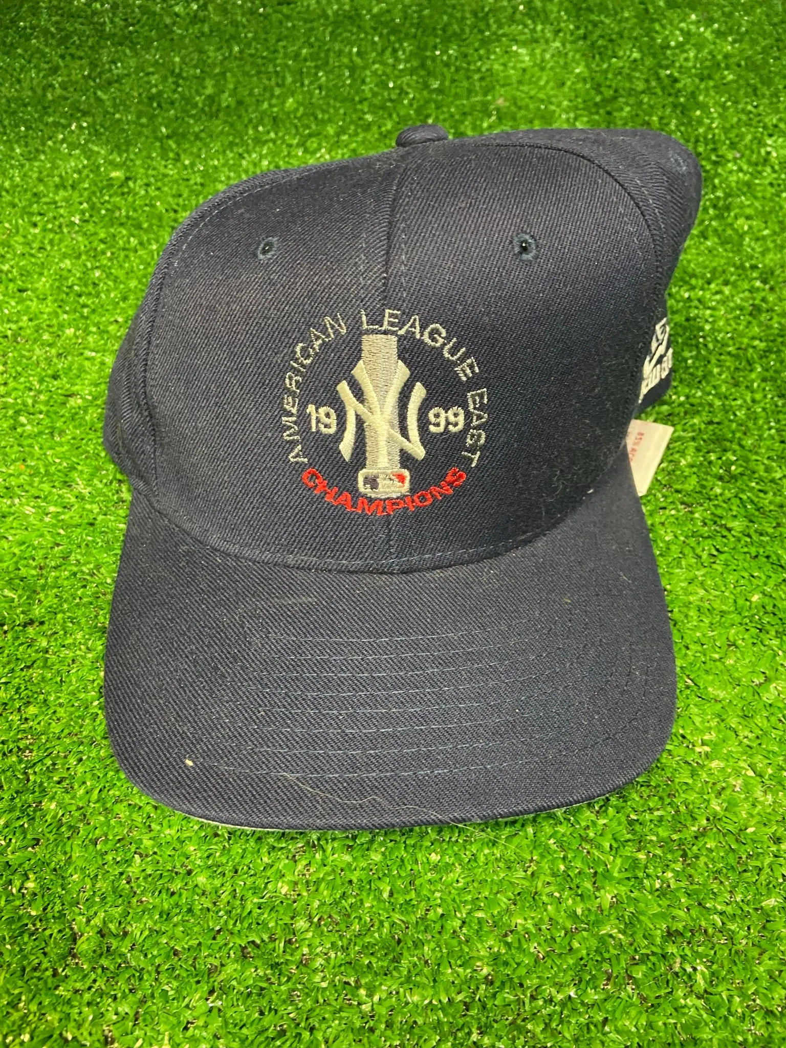 afbfccc8-8a1d-4f14-85d6-2162f56efe38