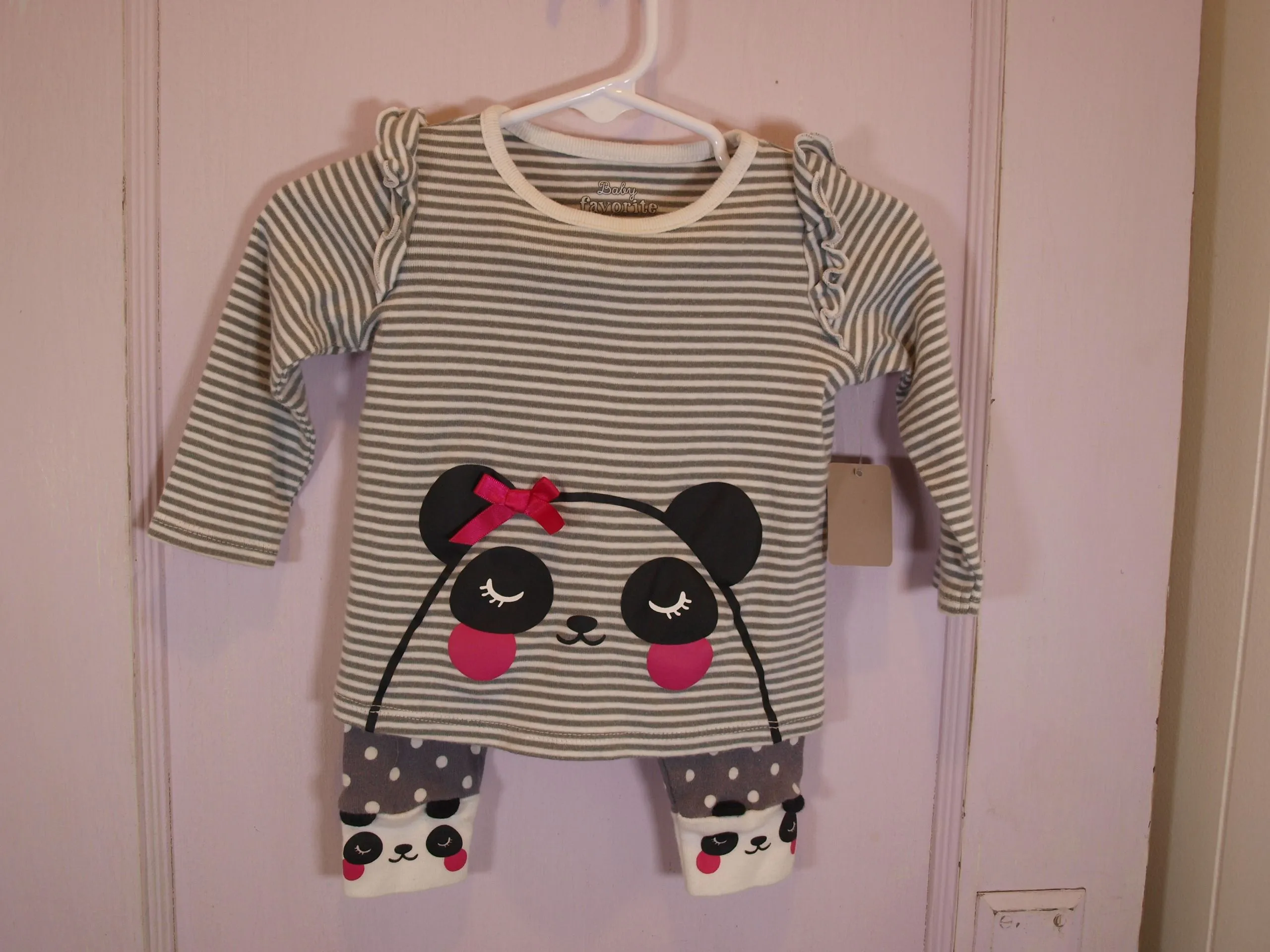 Product image for Baby Favorite Playwear Brand 2 piece 1001-146