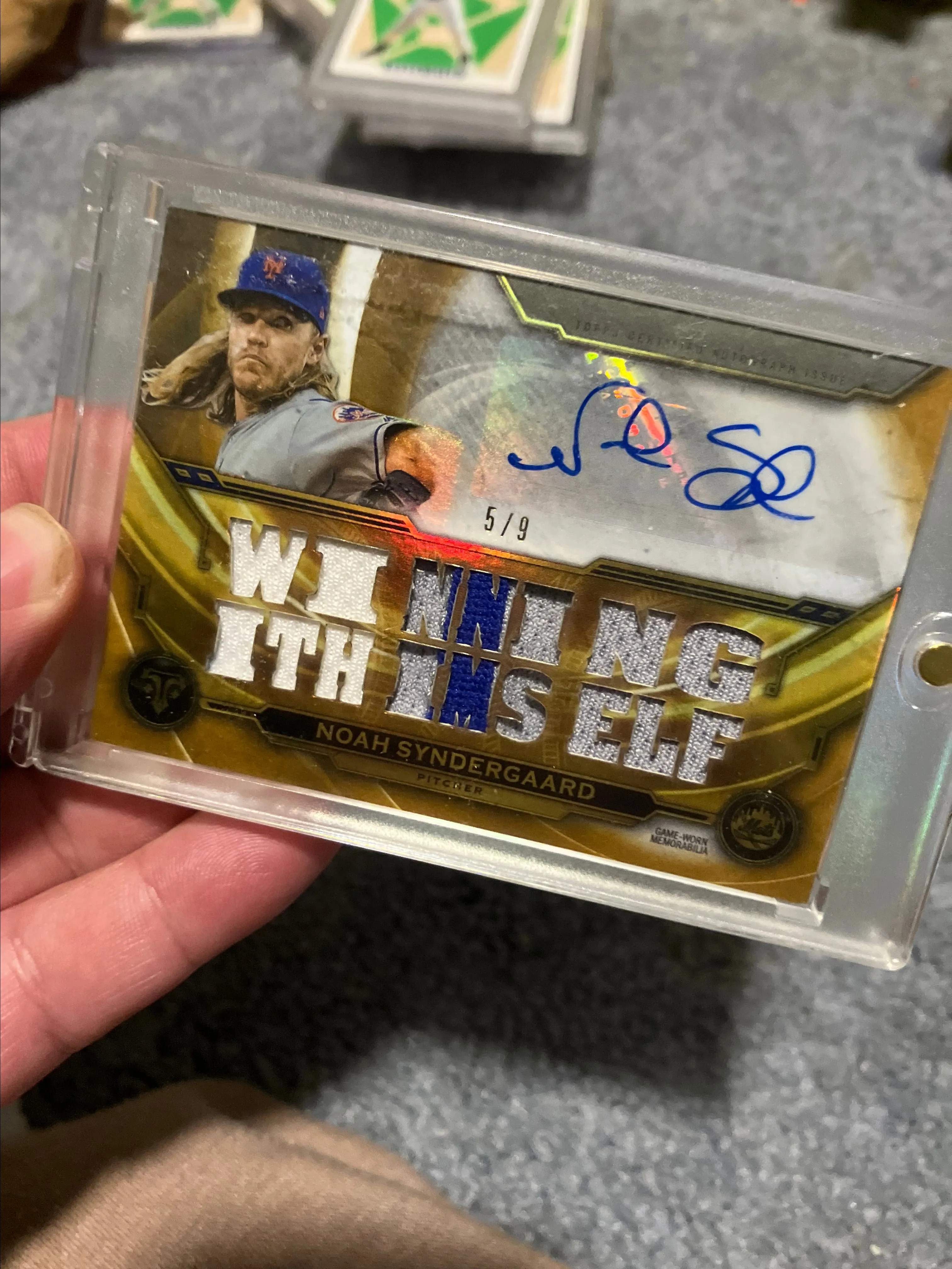 Product image for noah syndrrgaard gold patch auto /9 mets