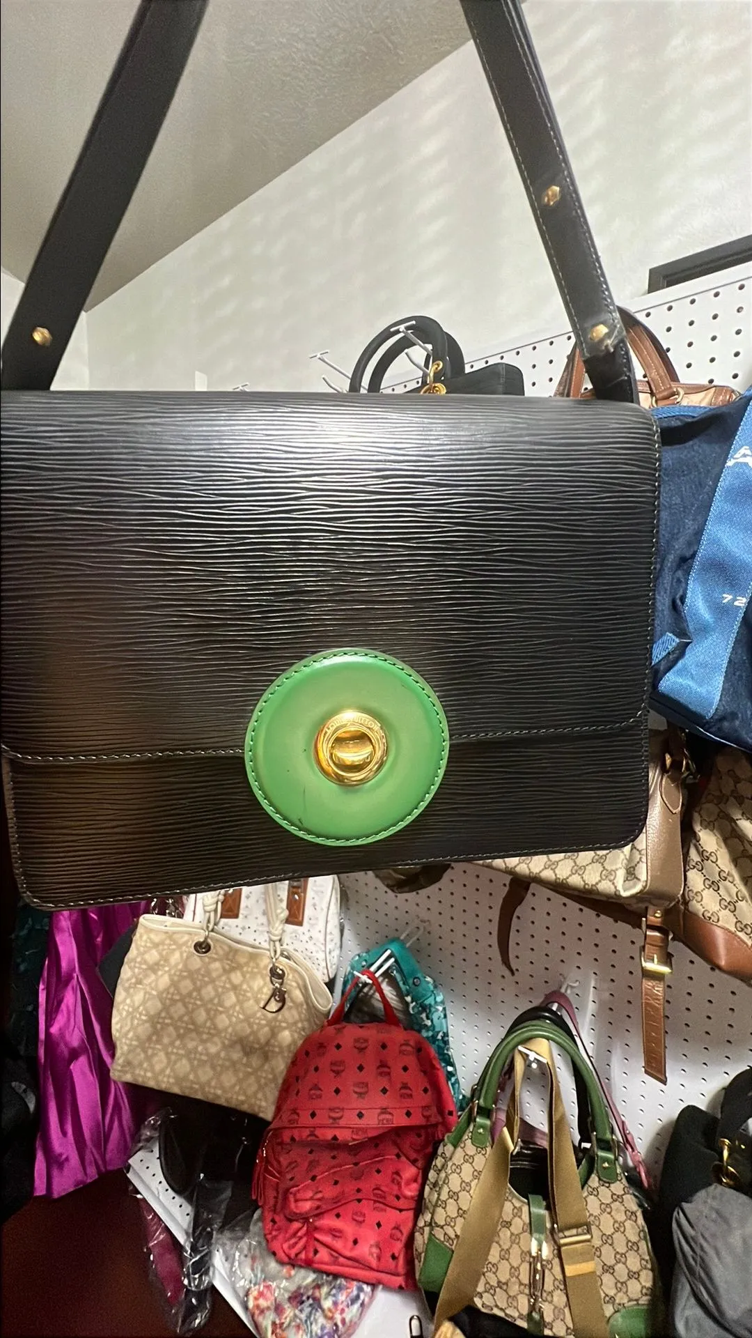 Product image for lv cappucine