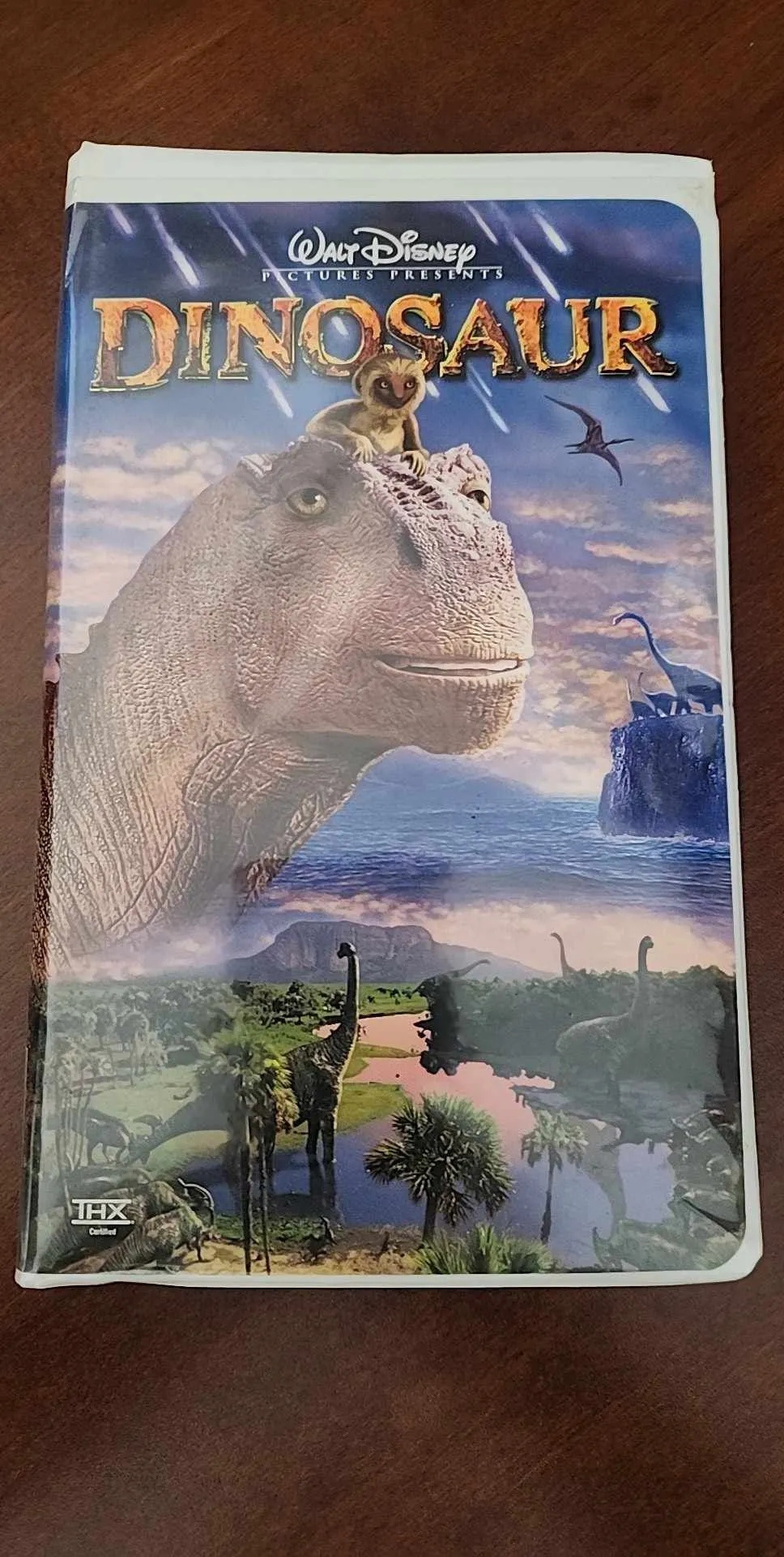 Product image for Dinosaur Walt Disney VHS 