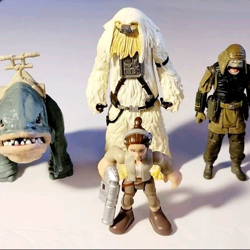 Product image for Rare (Lot Of 4) Assorted Star Wars Action Figures Moroff/Rey/Pao/Blurrg Miss Arm
