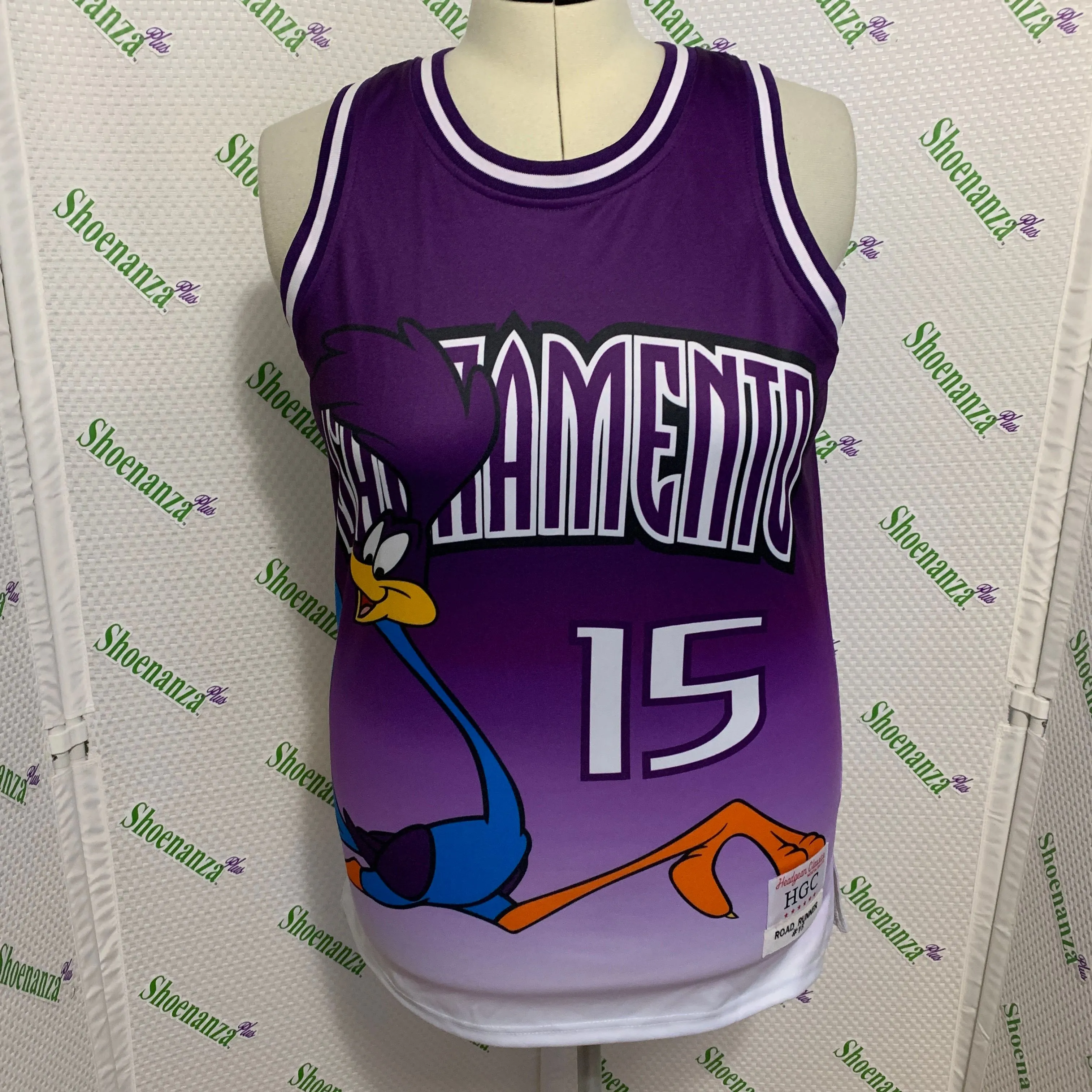 Product image for Headgear Classics Basketball Jersey Sacramento Kings Road Runner #15 Mens L