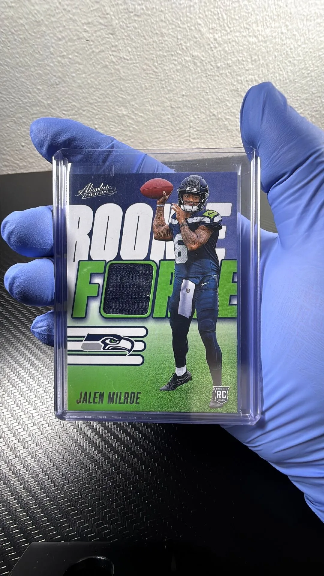 b27a9155-b4b3-4e49-be39-584e2252f460