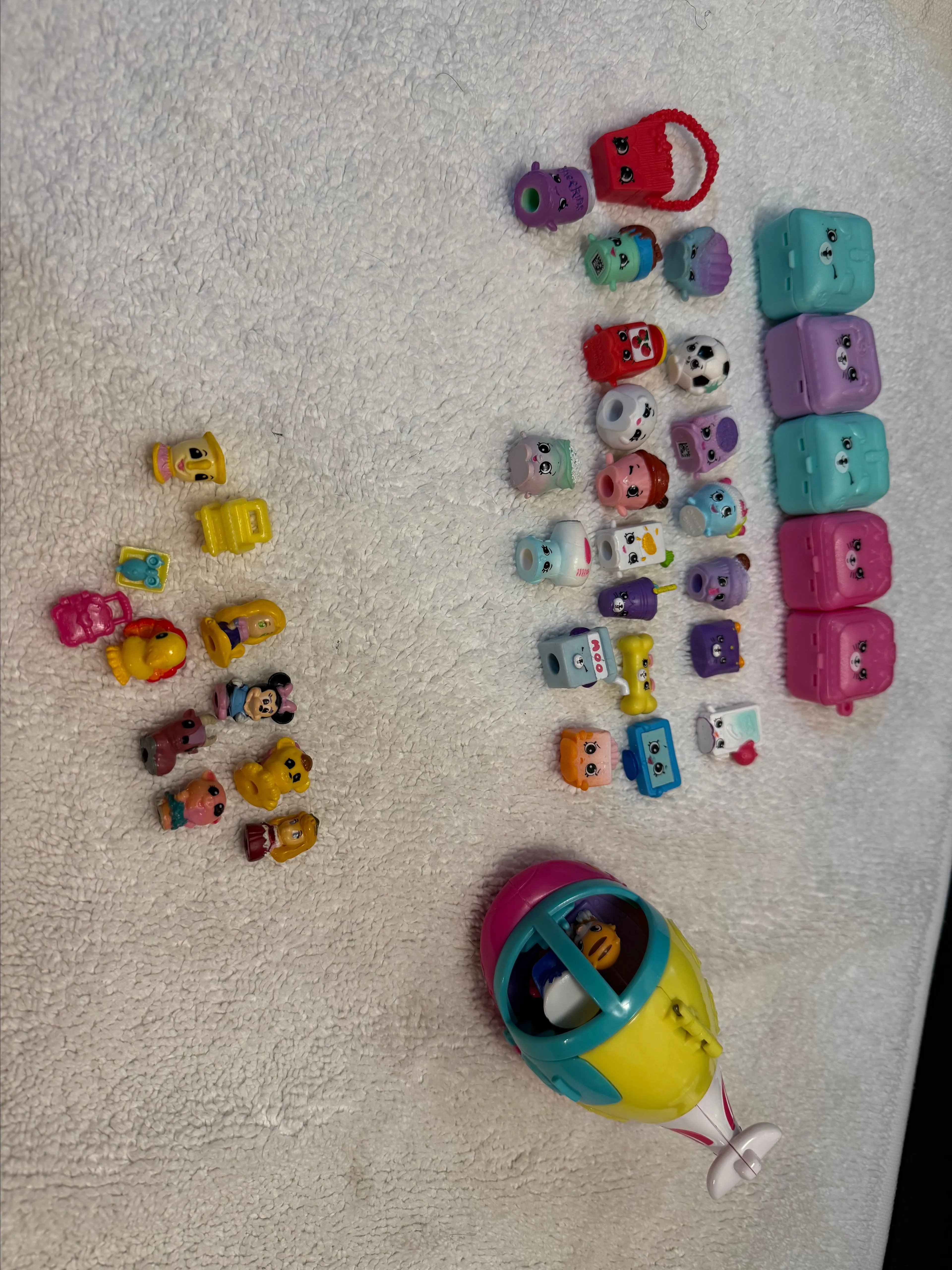 Product image for Shopkins, Doorables, Squinkies Lot