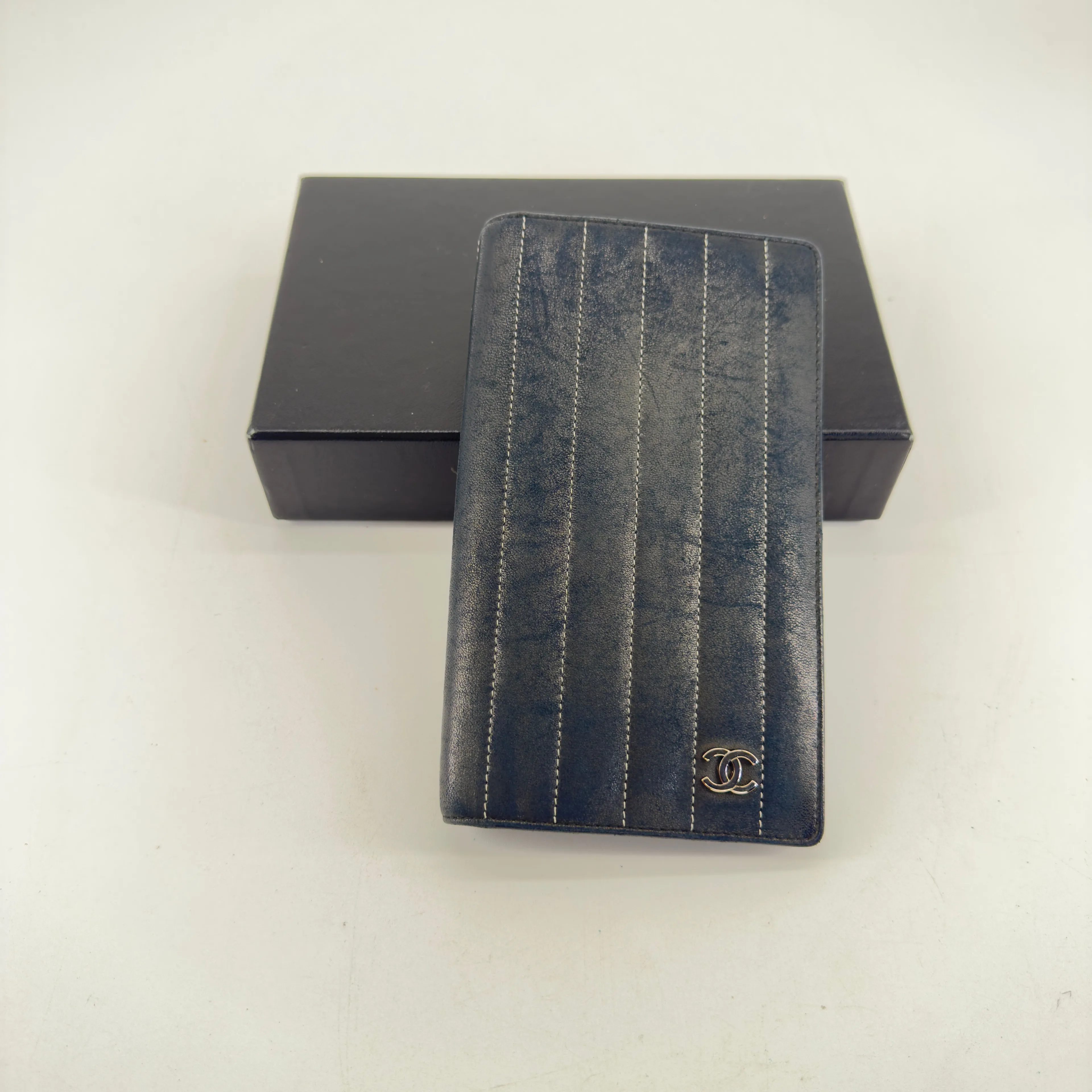 Product image for 514 🖤 Chanel Silver Interior Long Wallet w/ Box & Dust Sleeve 🖤