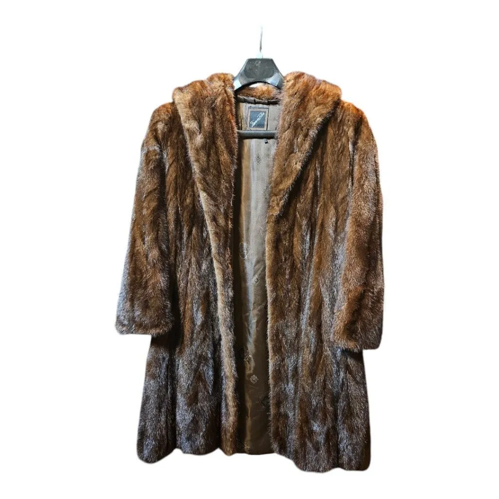 Product image for Women's Famous Barr Brown Mink Fur Coat Size L