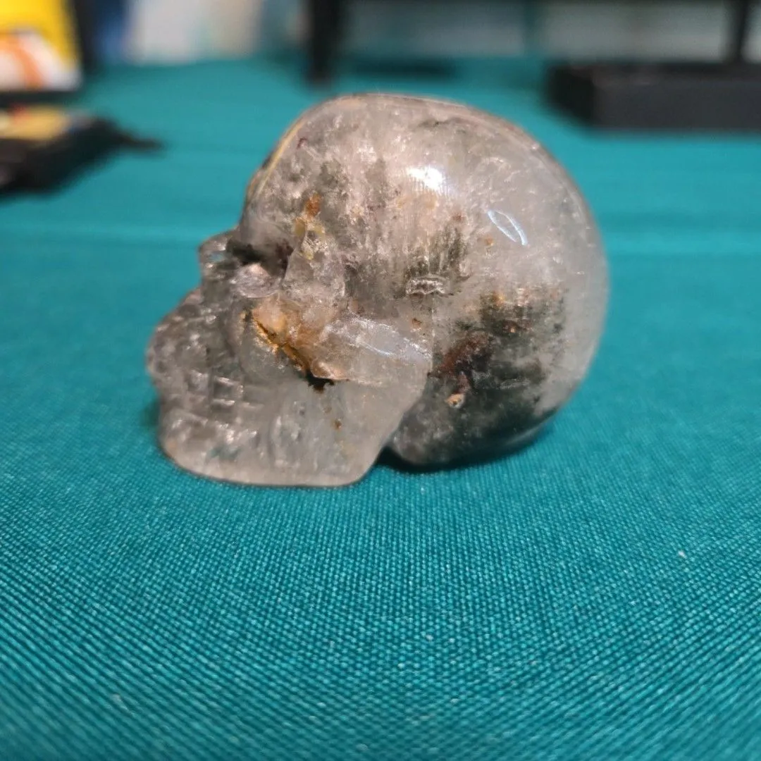 Product image for Garden quartz skull