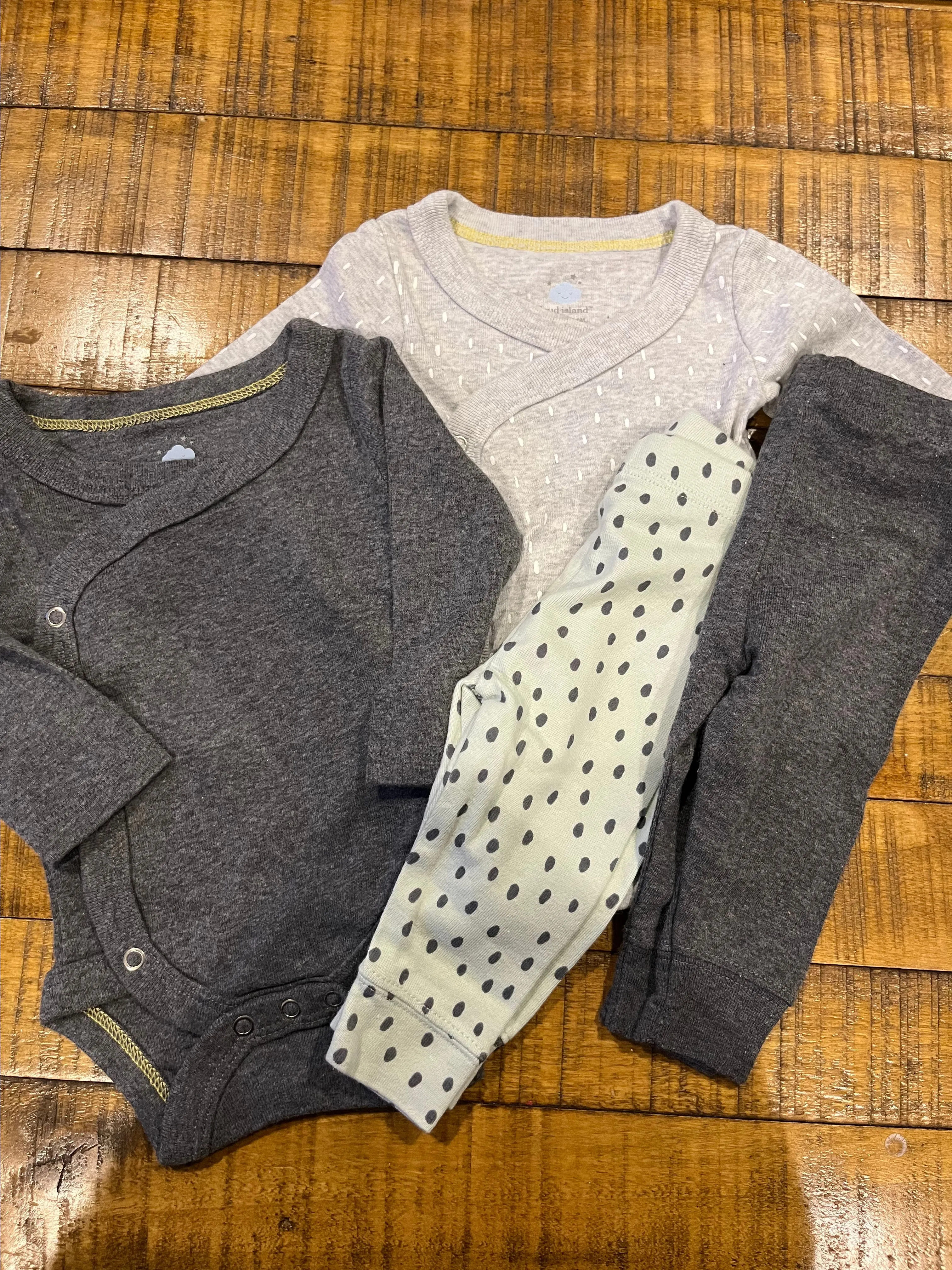 Product image for Could island newborn bundle