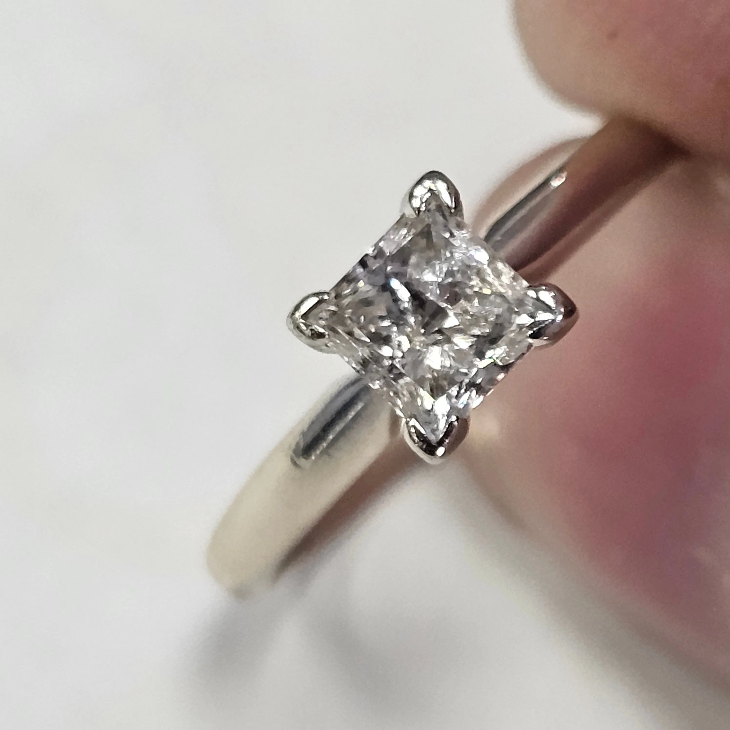b4affb3a-d774-4b27-be8b-c086ad98bfd9