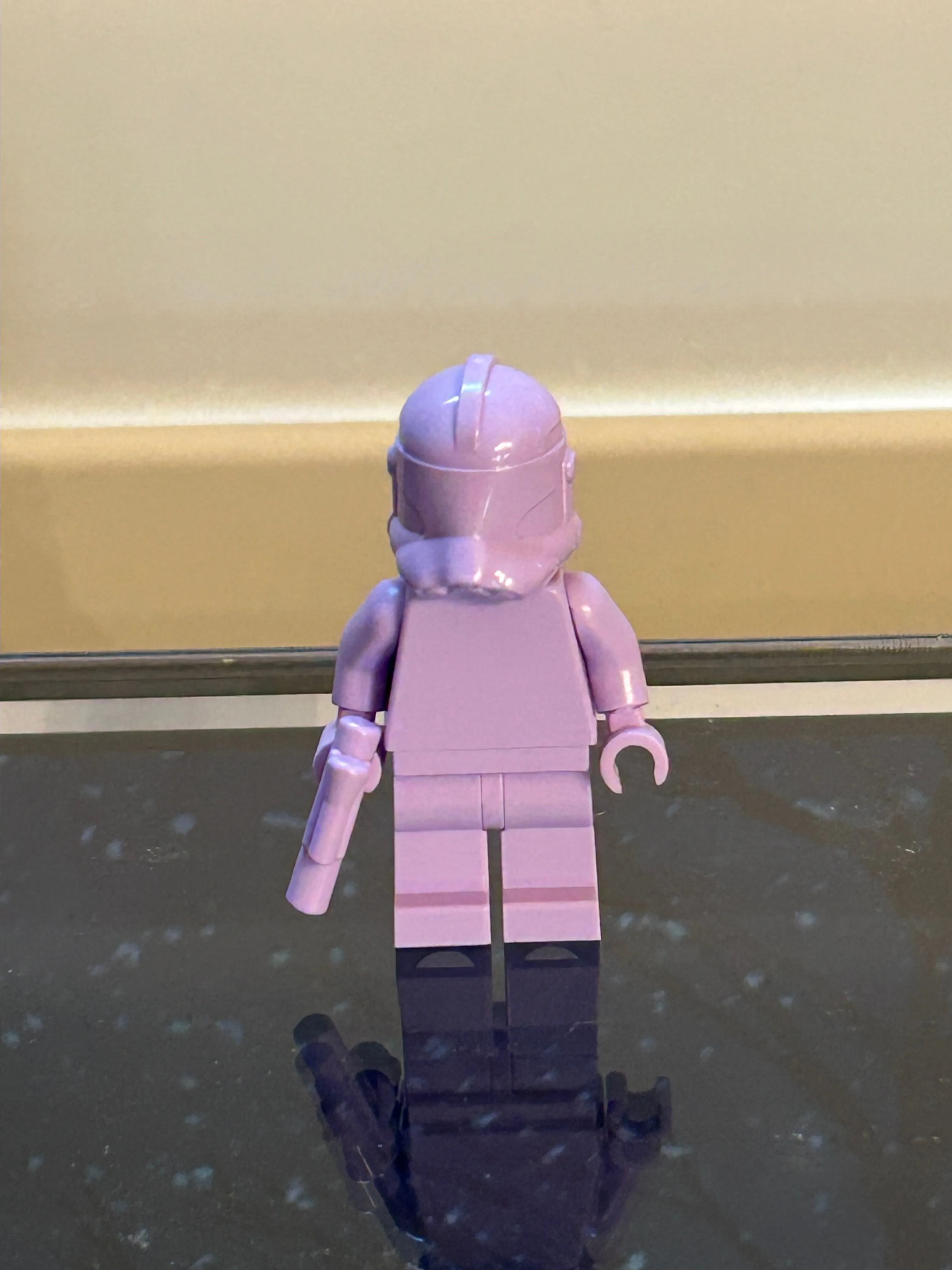 Product image for LEGO SW Monochrome Minifigure - Solid Lavender P2 Clone Trooper w/matching short blaster -Unreleased