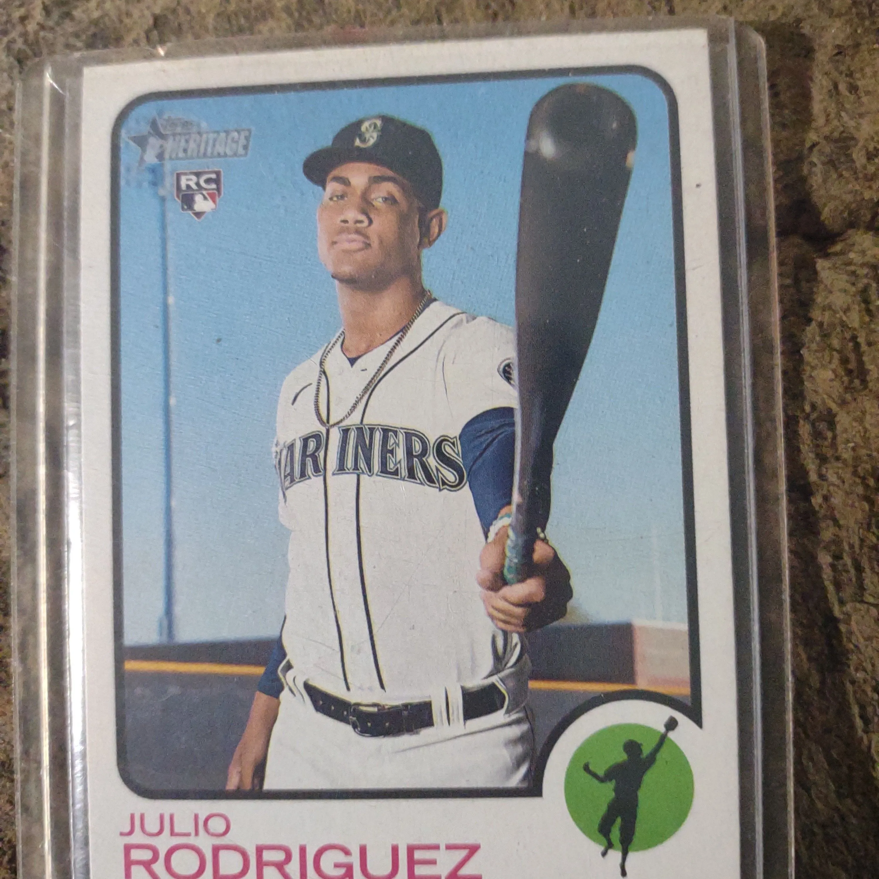 Product image for 2022 Topps heritage Julio Rodriguez #700