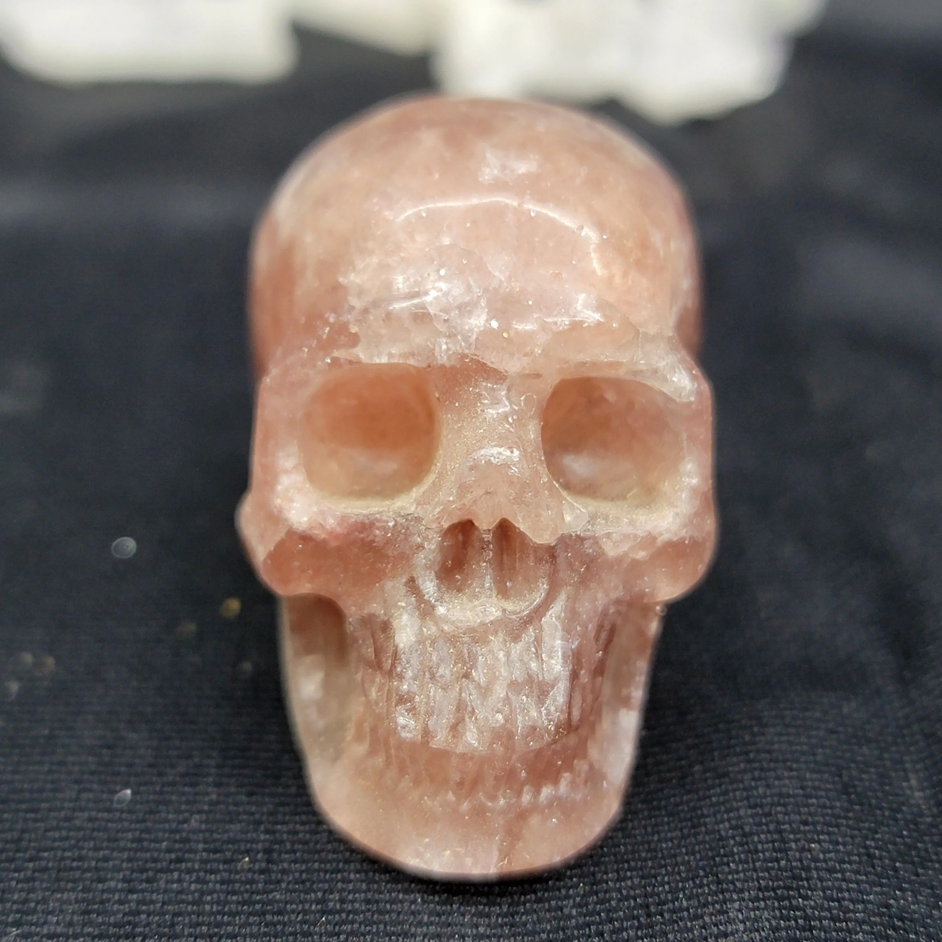 Product image for Strawberry Quartz skull