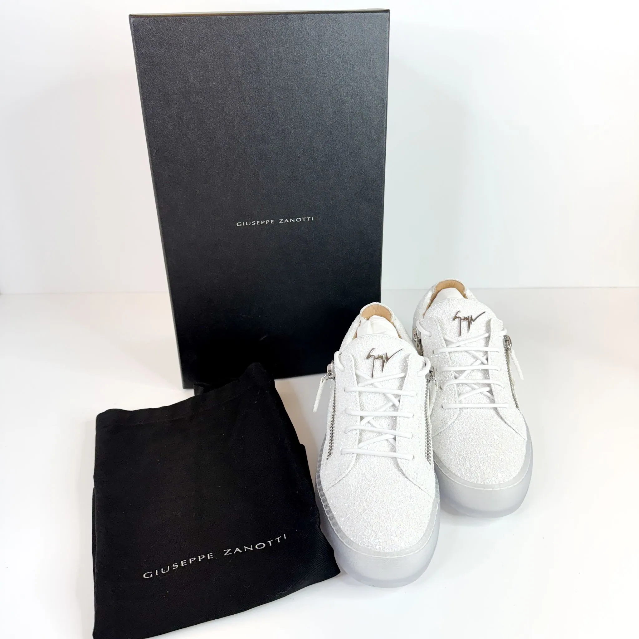 Medical Devices Giuseppe Zanotti Mens White Low Top Sneakers