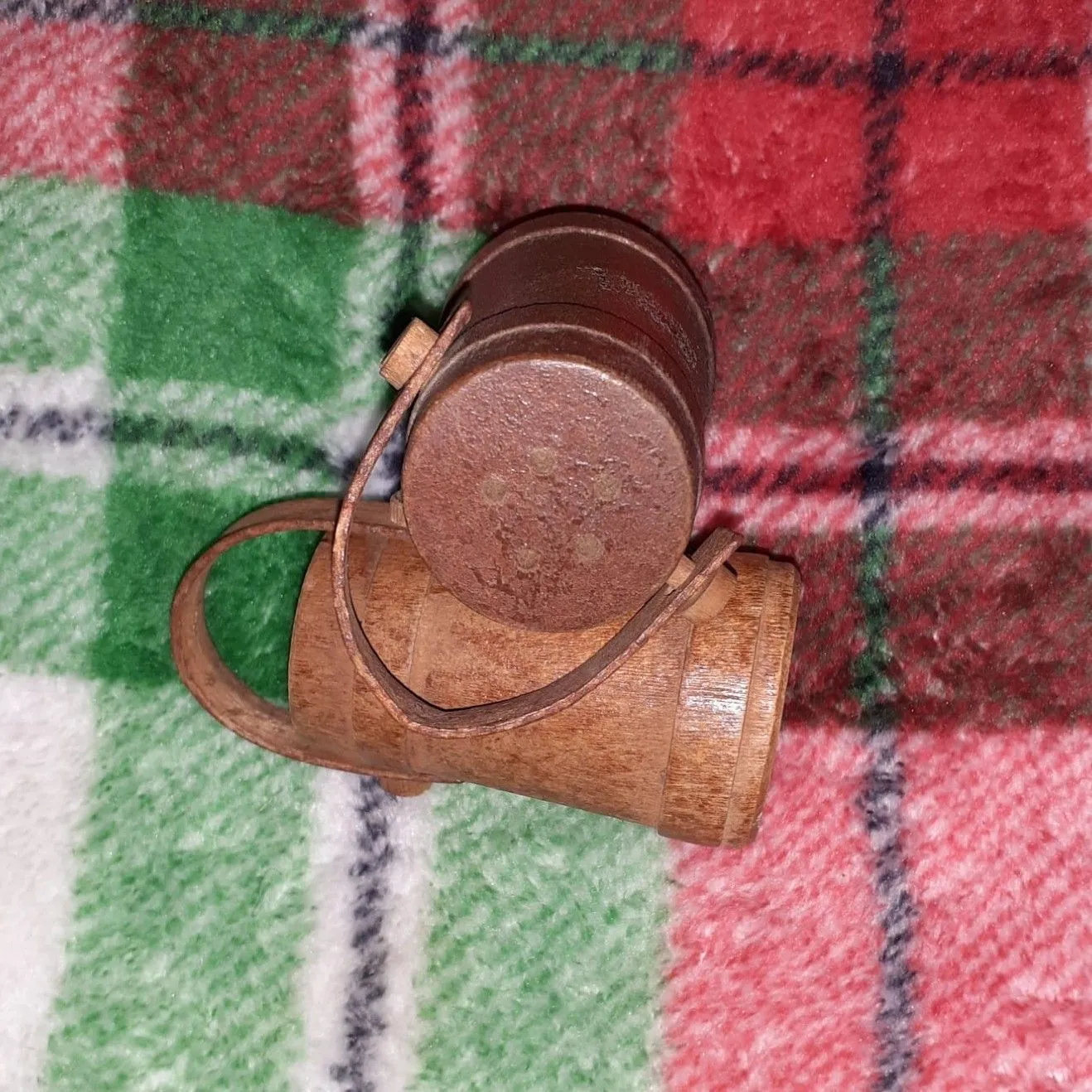 Listing Image Blurred Background
