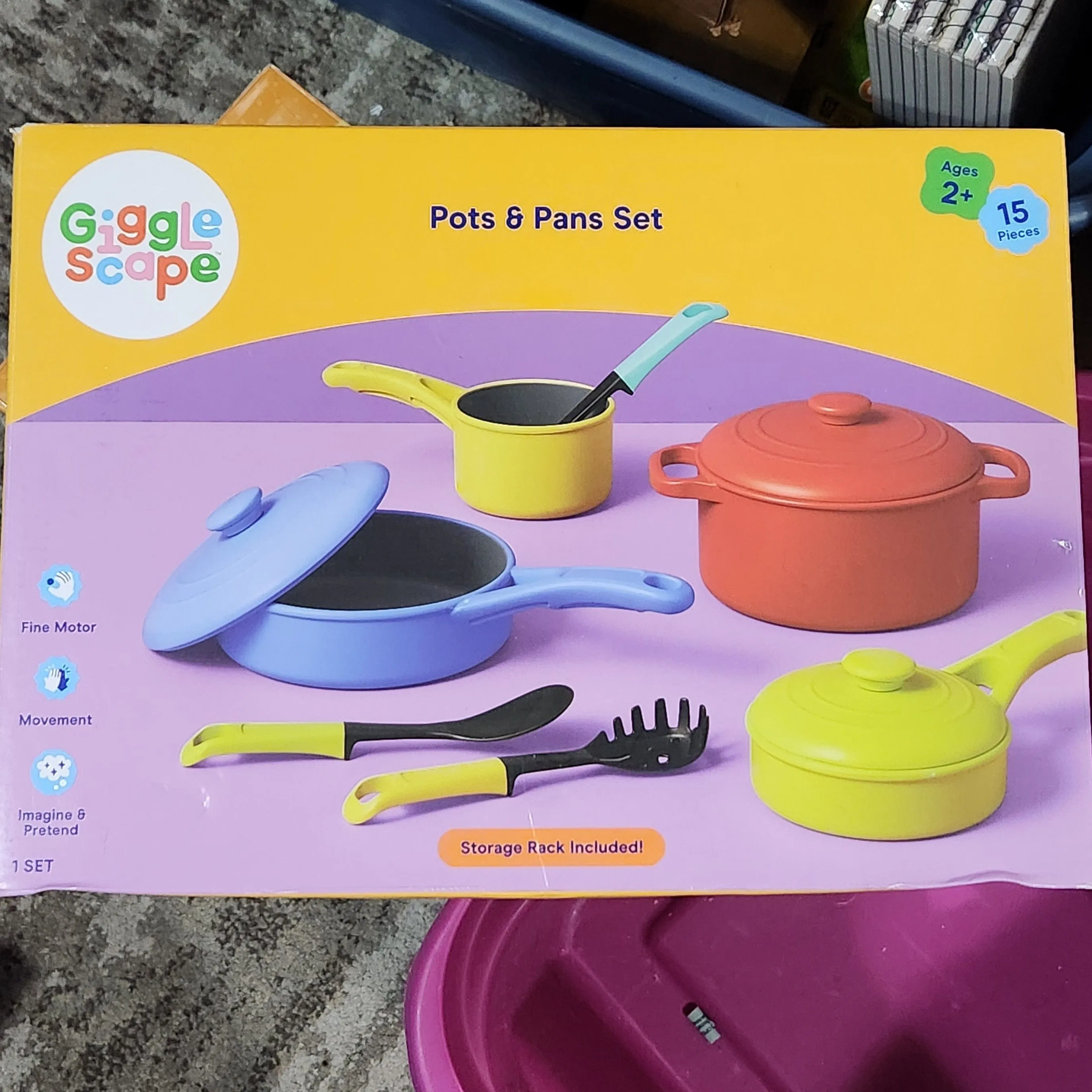 Product image for Giggle Scape Pan Set
