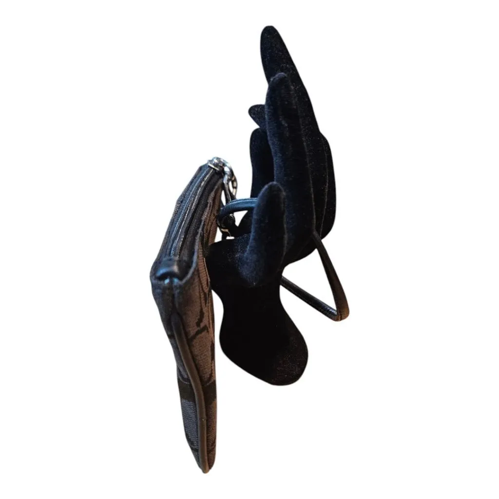 Listing Image Blurred Background