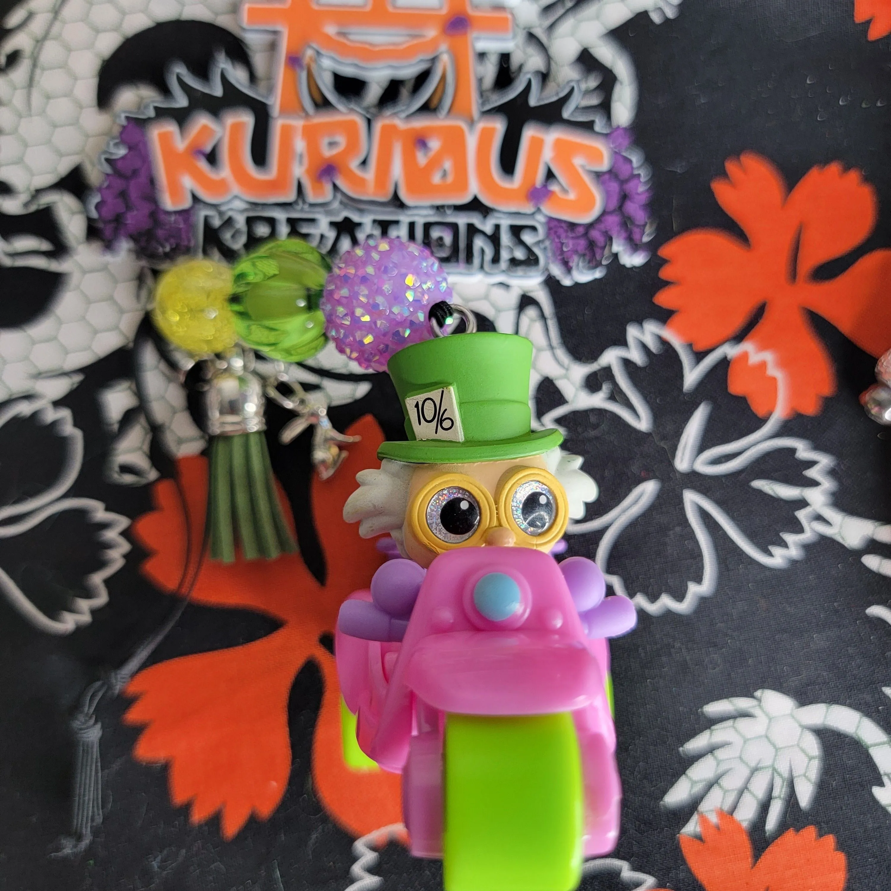 Product image for Mad Hatter Cars Hanger