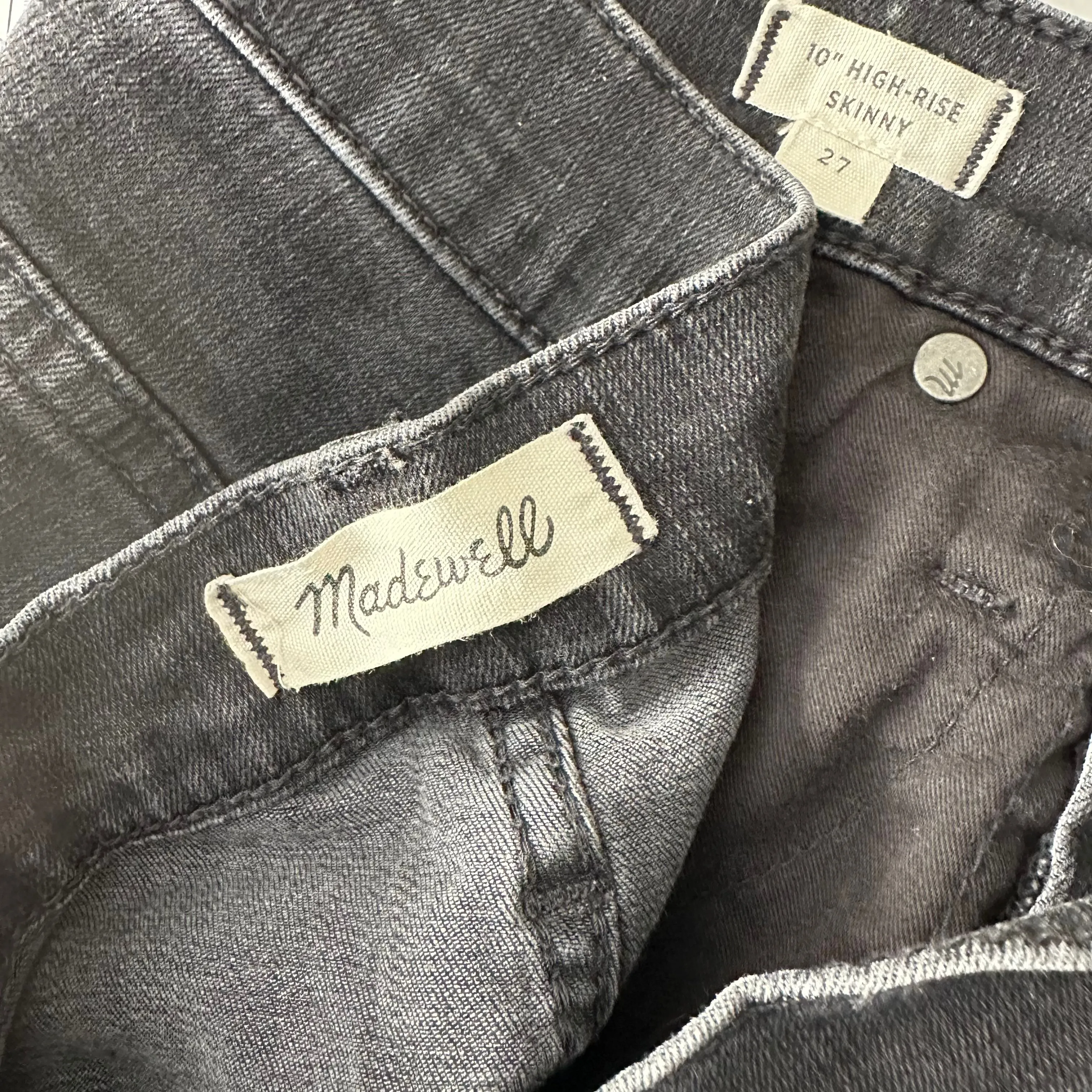 Product image for Jeans Madewell Black 27 10" High Rise Skinny Button Up Raw Hem