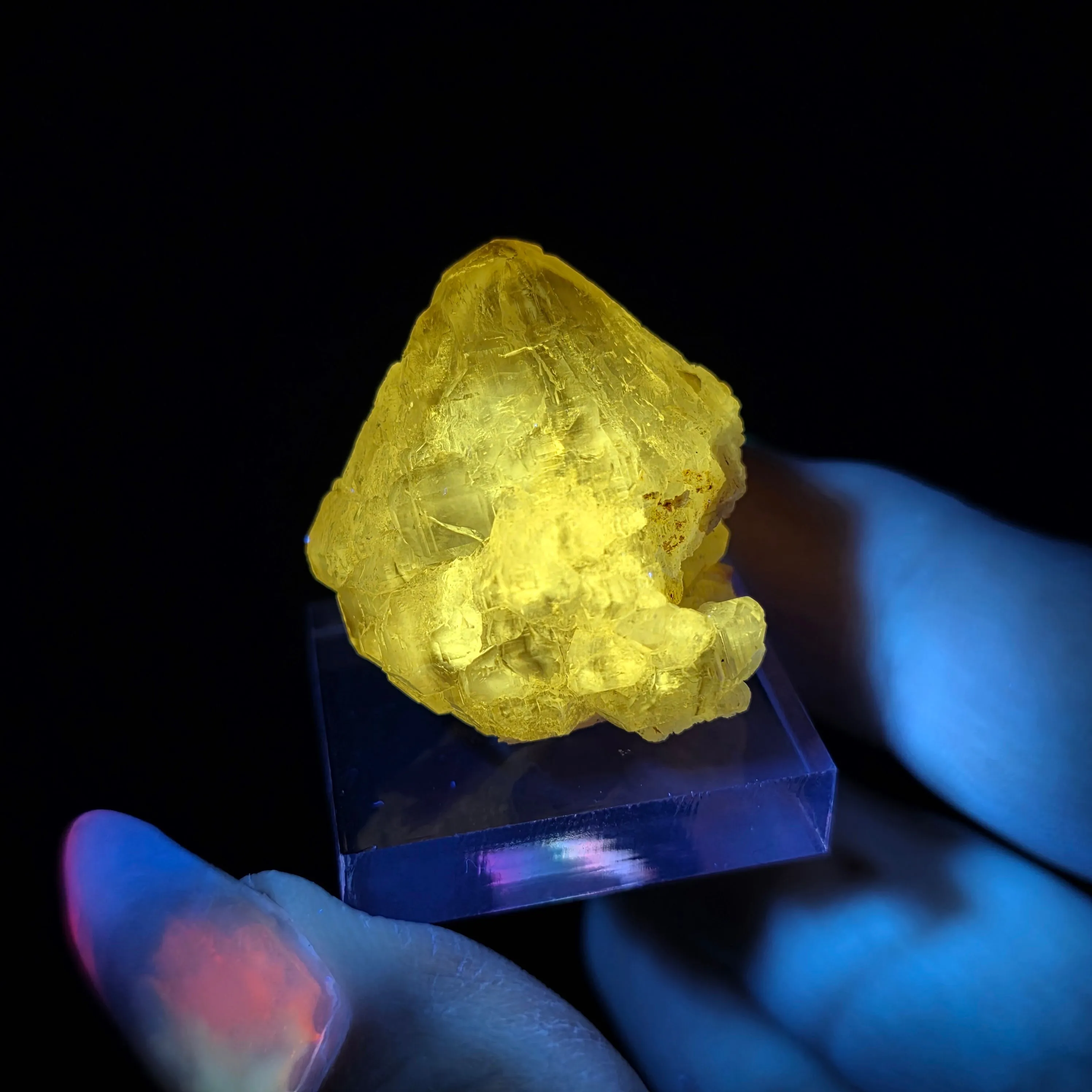 Product image for Cerussite