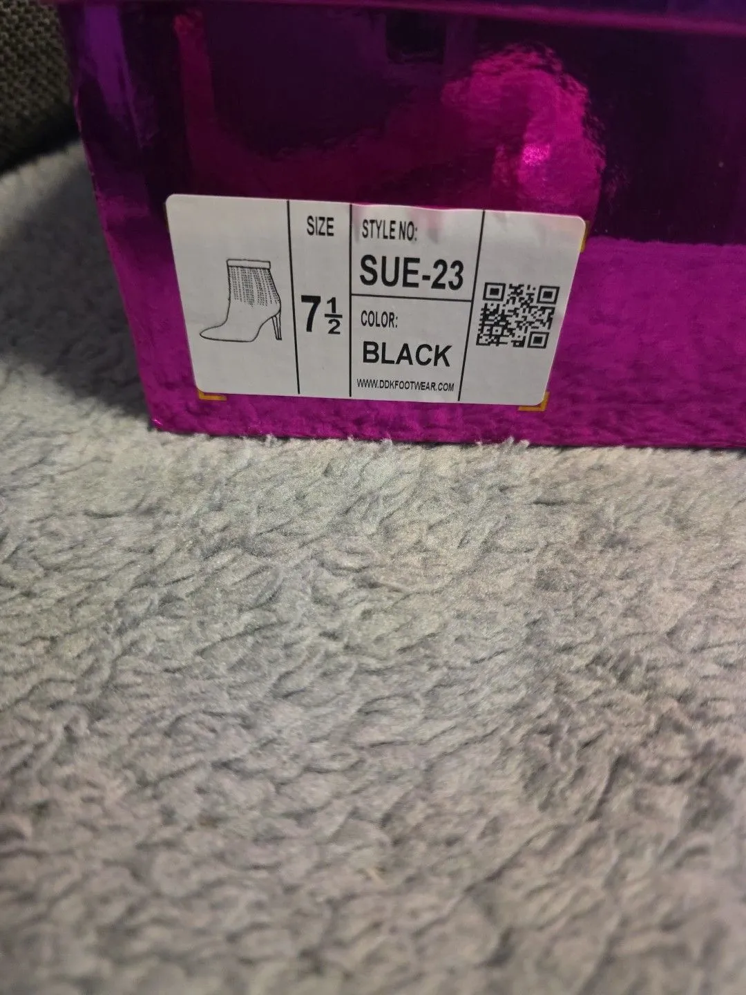 b6e51f5e-e97e-4f67-93f6-e6909c31e45d