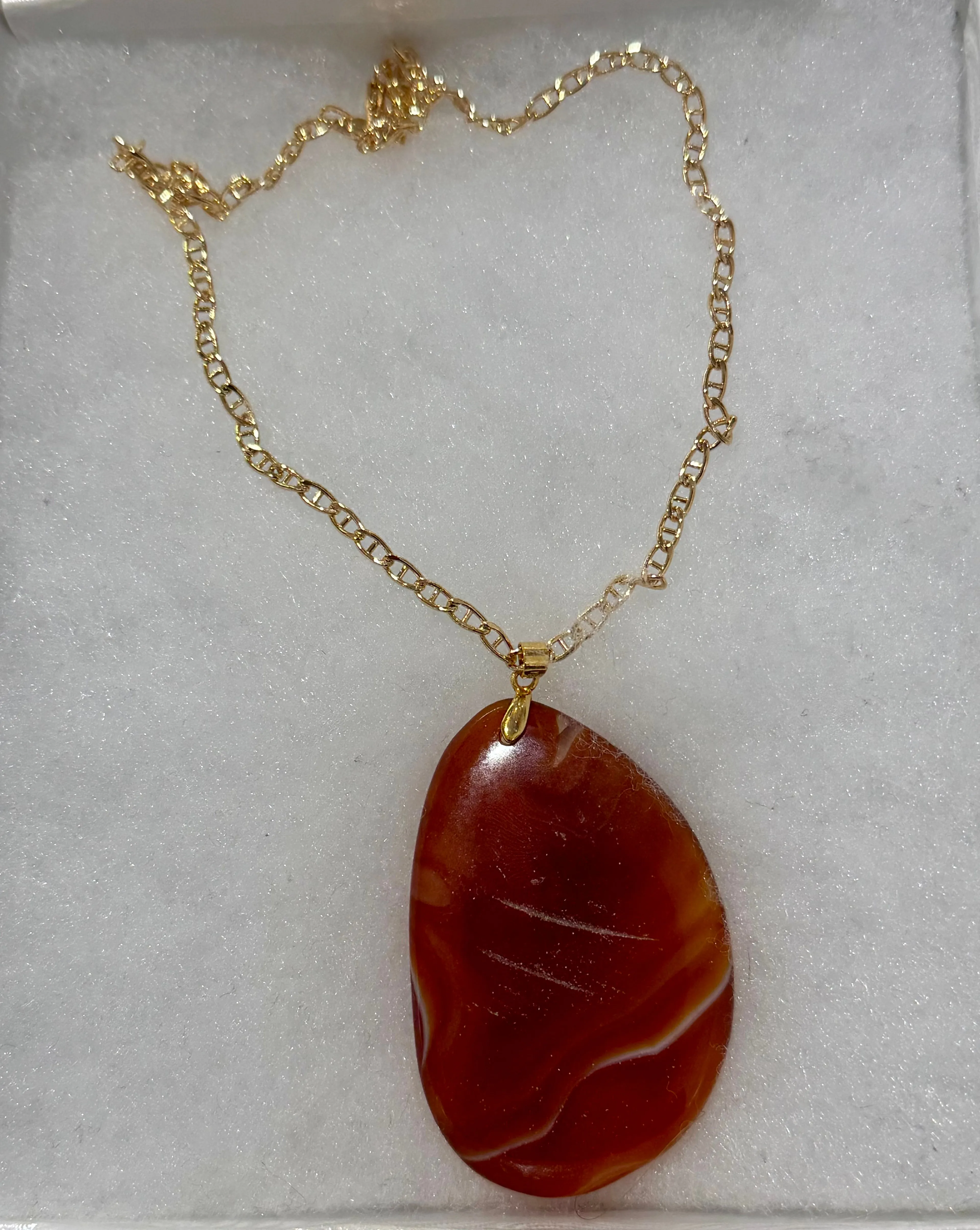 Product image for Elegant Gold Plated Chain with Agatha Pendant