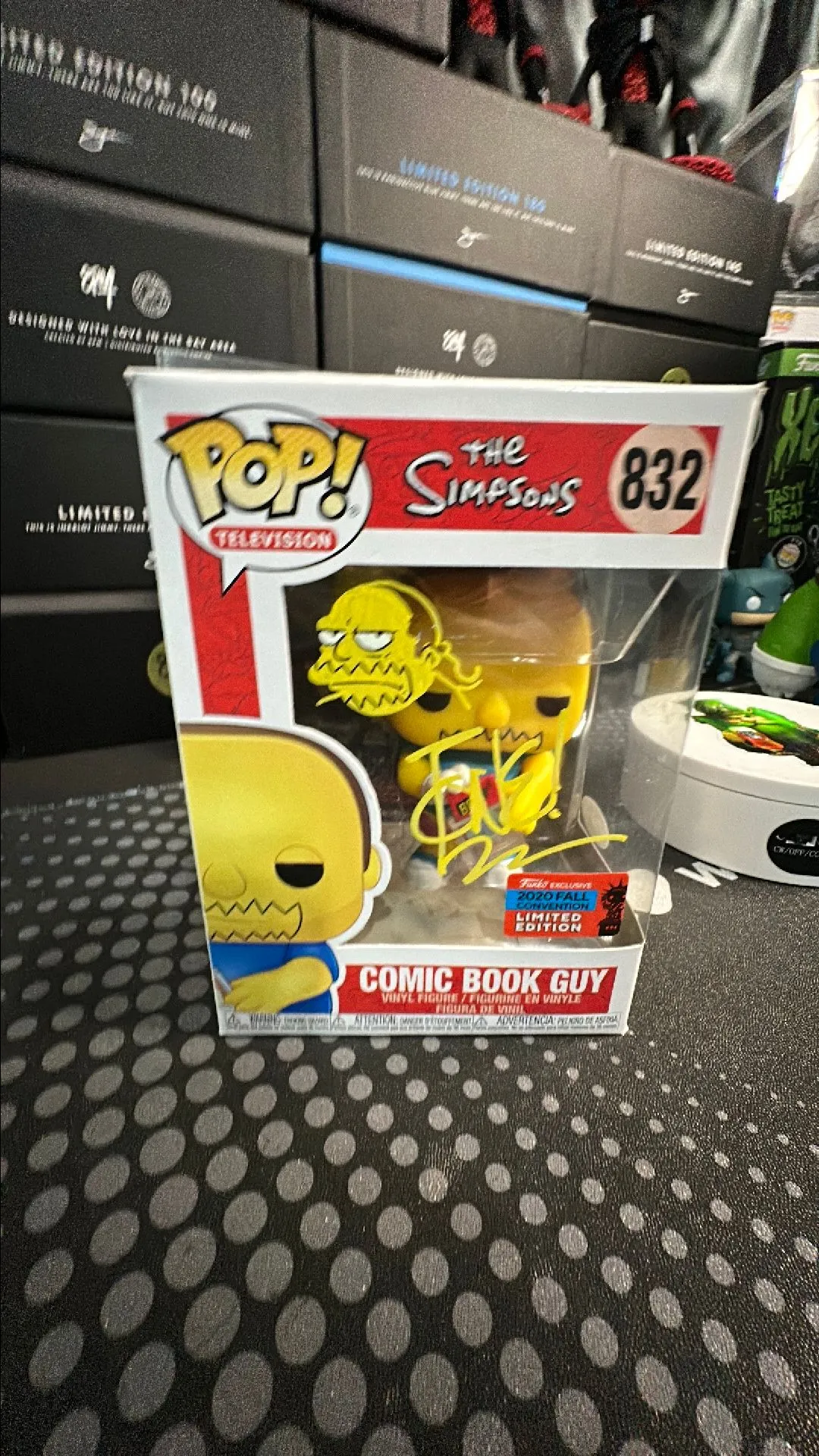 Product image for Auto Comic Book Guy 832