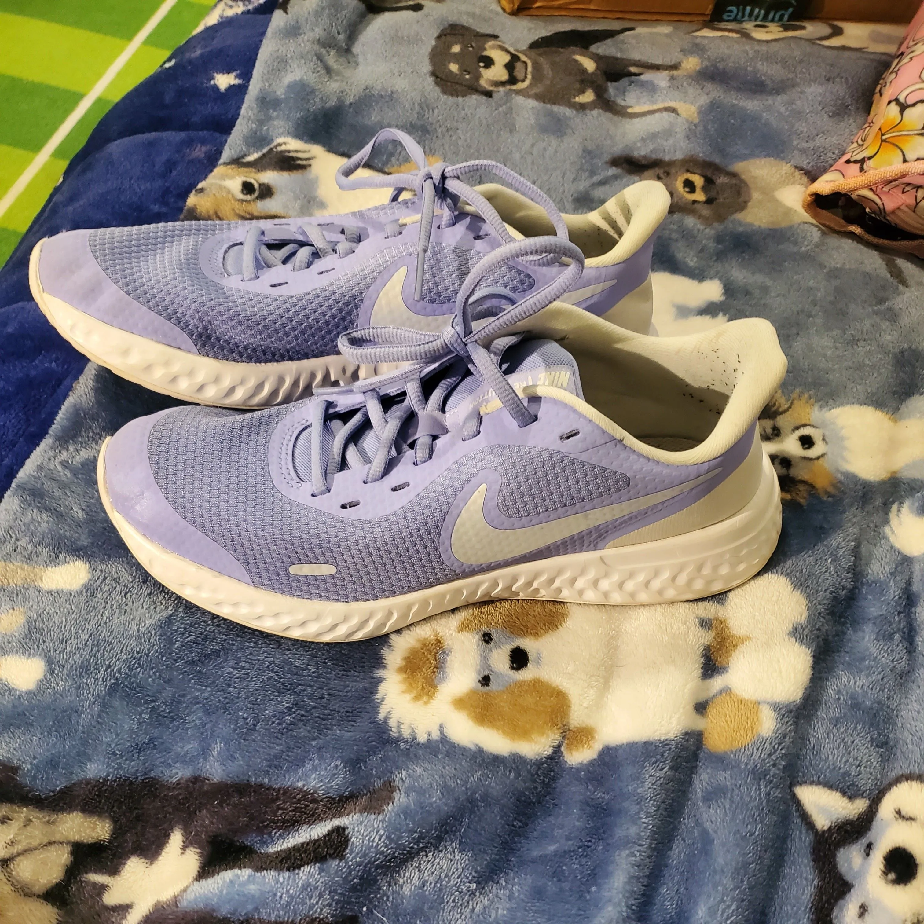 Product image for Nike Revolution 5 Running Shoes Size 7y (or 8.5 womens)