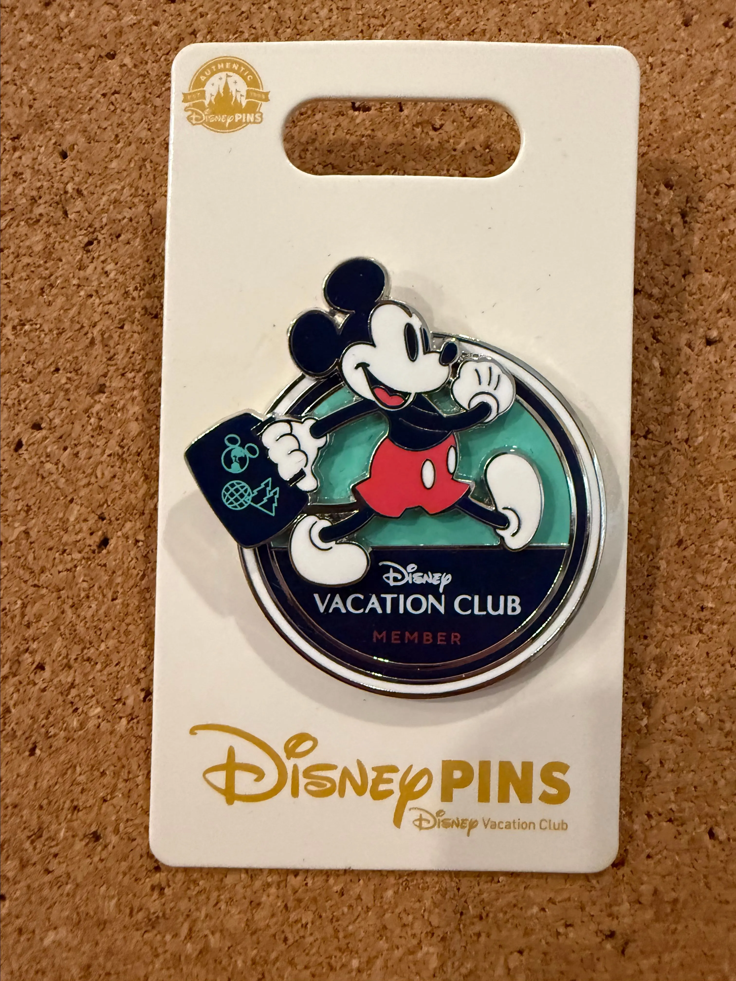 Product image for Mickey Vacation Club Member Pin (A2)