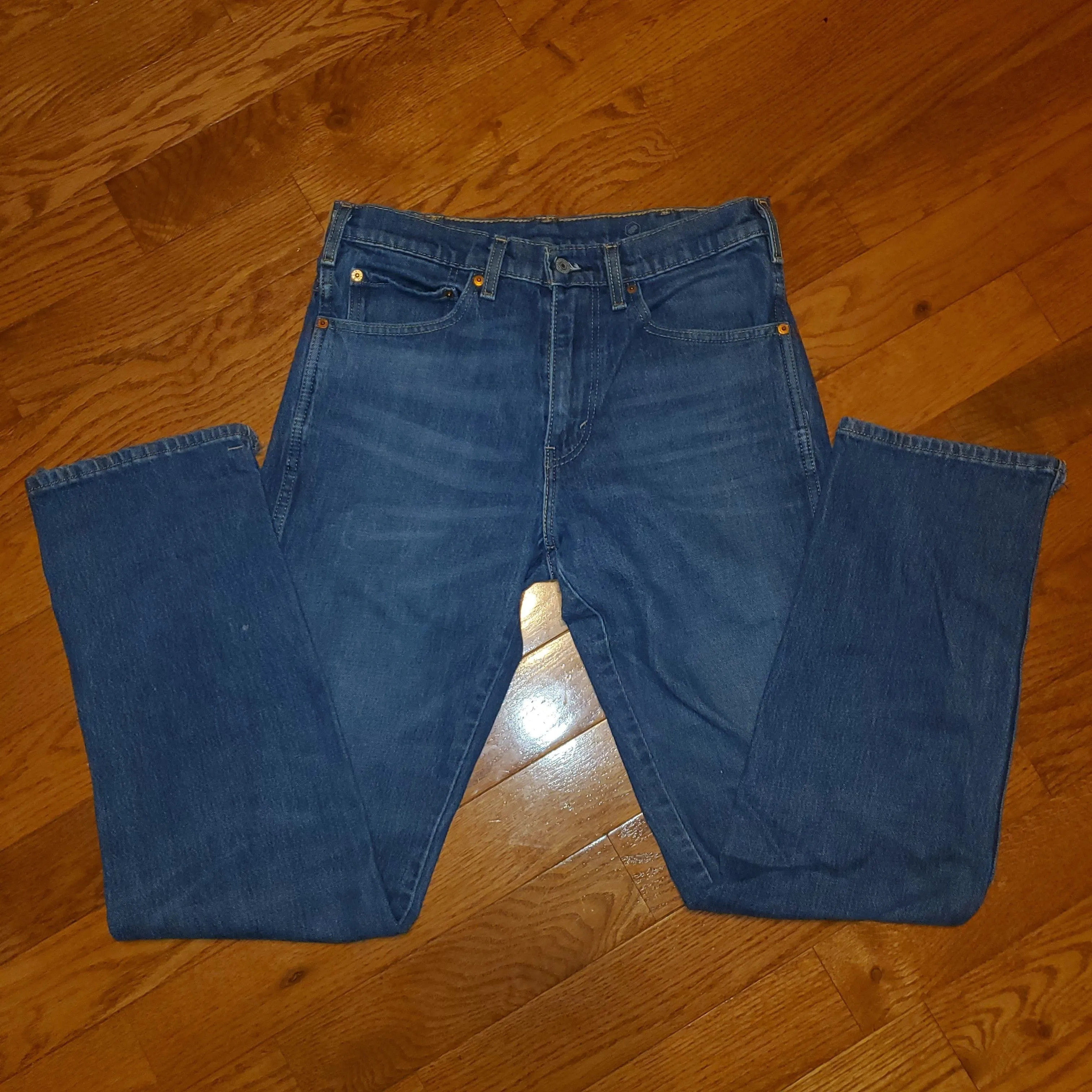 Product image for Levi Men’s Straight Leg Jeans | Size: 32 x 34 |  Color: Blue Denim | RRR Apparel