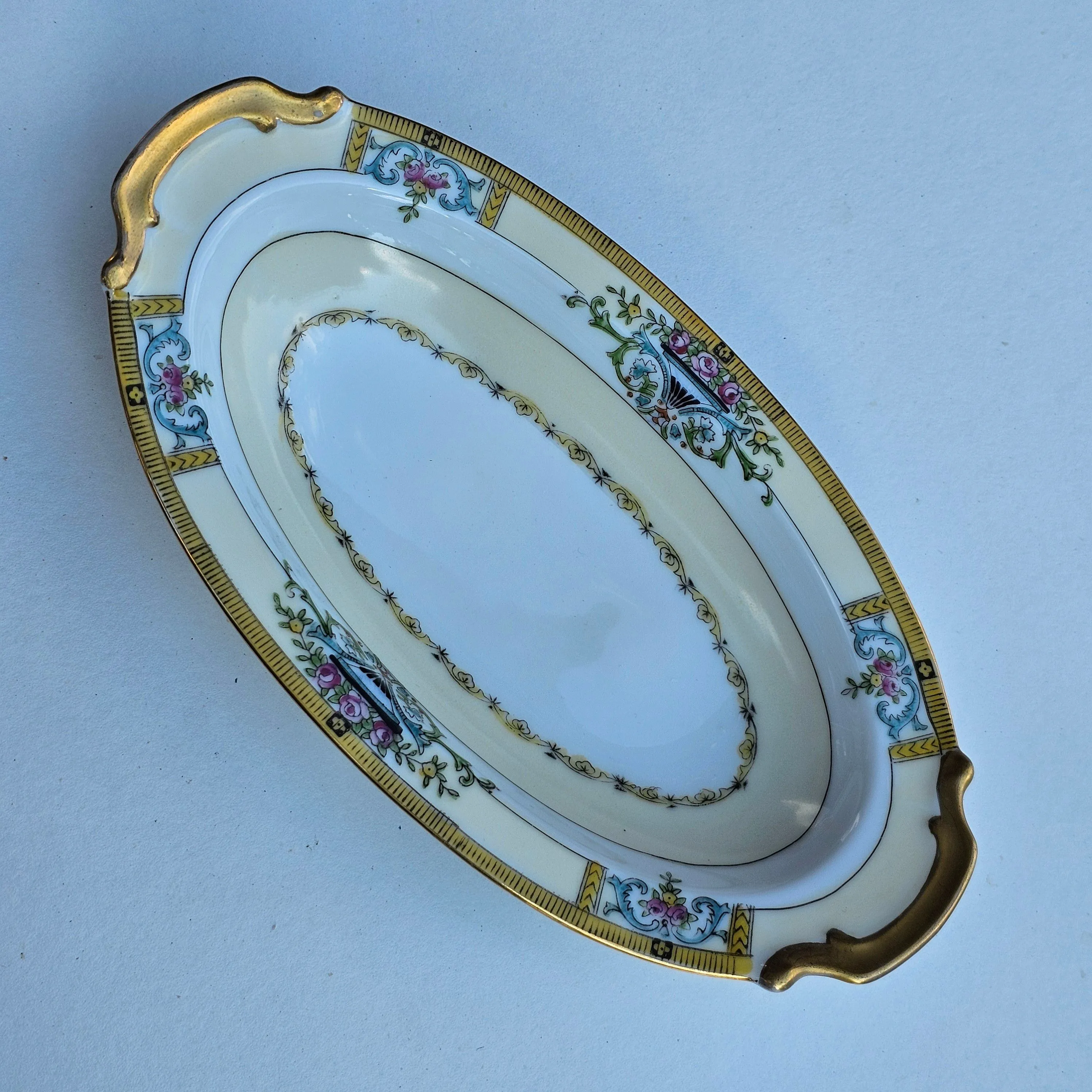 Product image for Noritake Oval Relish or Butter Dish