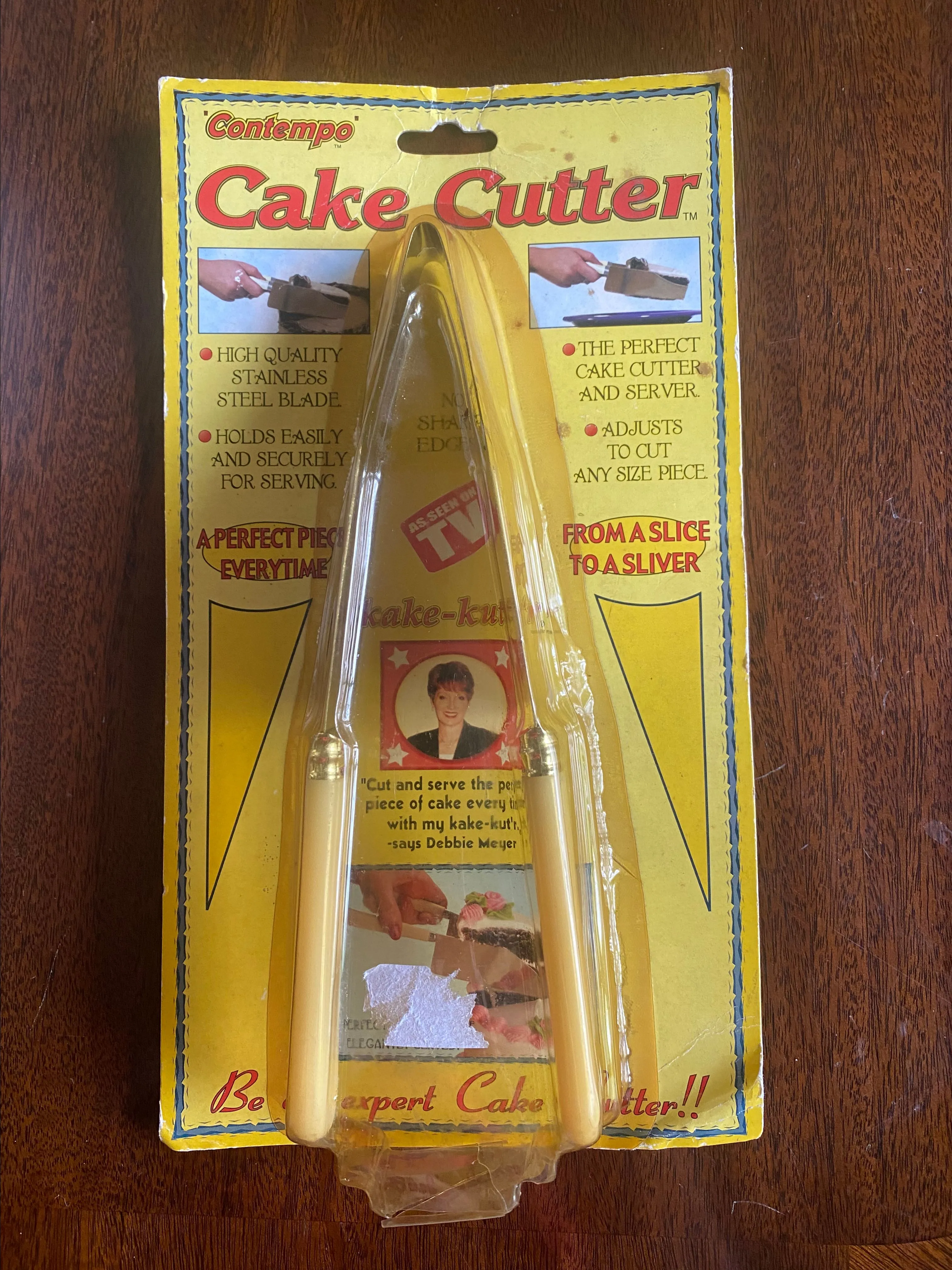 Product image for 6. Kake-Kut'r Cake Cutter