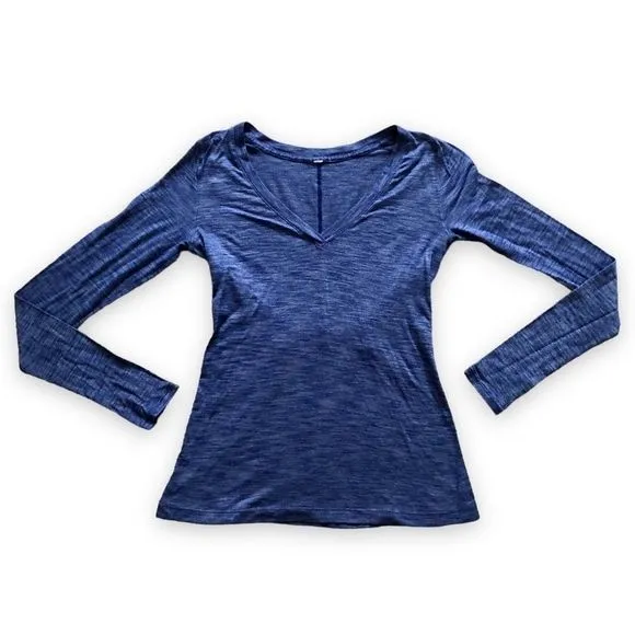 Product image for Lululemon &go Everywhere Long Sleeve Heathered Sapphire Blue Size 6?