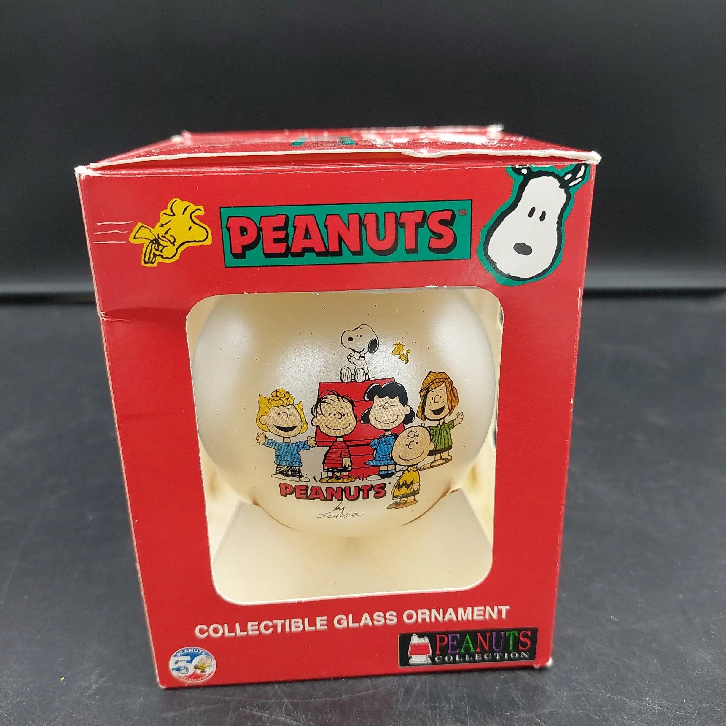 Product image for 449C Peanuts Glass Ornanent Kurt S Adler
